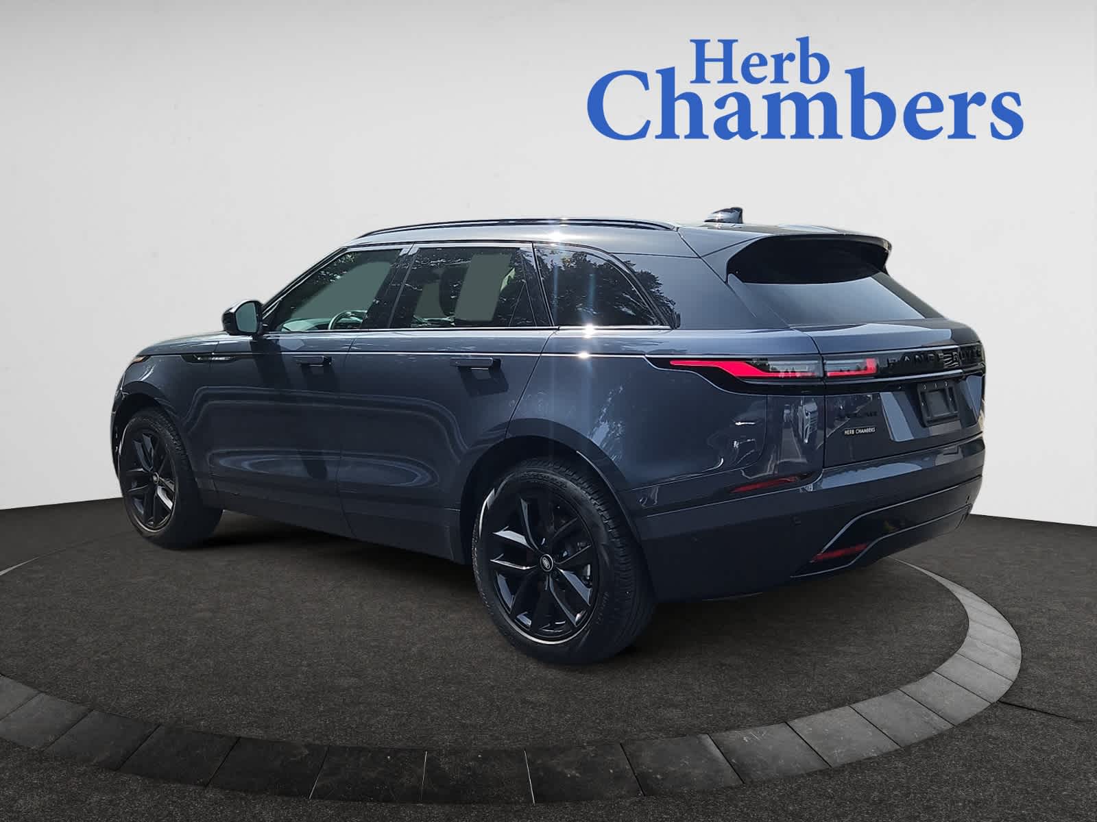 used 2025 Land Rover Range Rover Velar car, priced at $49,998