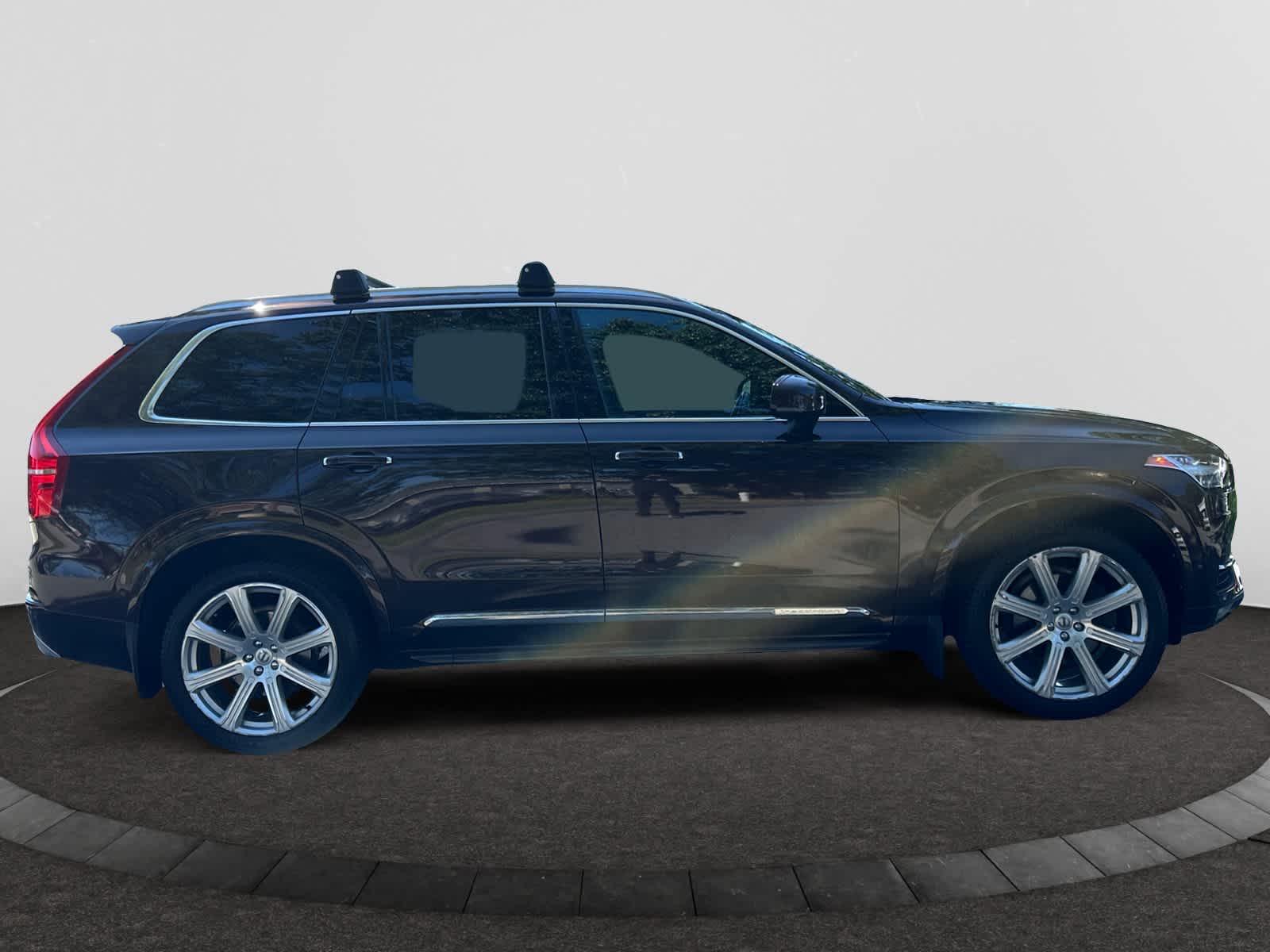 used 2018 Volvo XC90 car, priced at $18,698