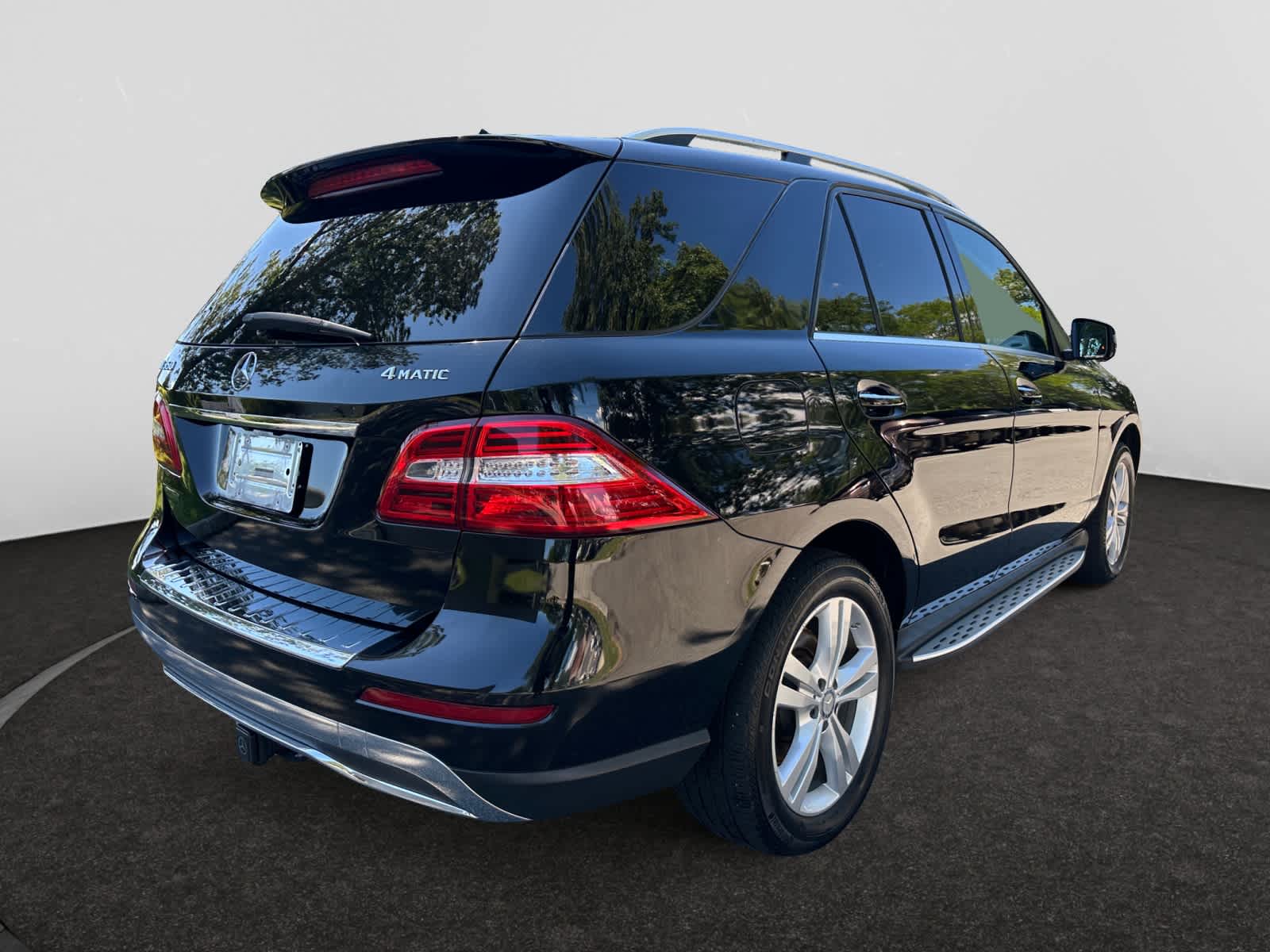 used 2015 Mercedes-Benz M-Class car, priced at $13,498