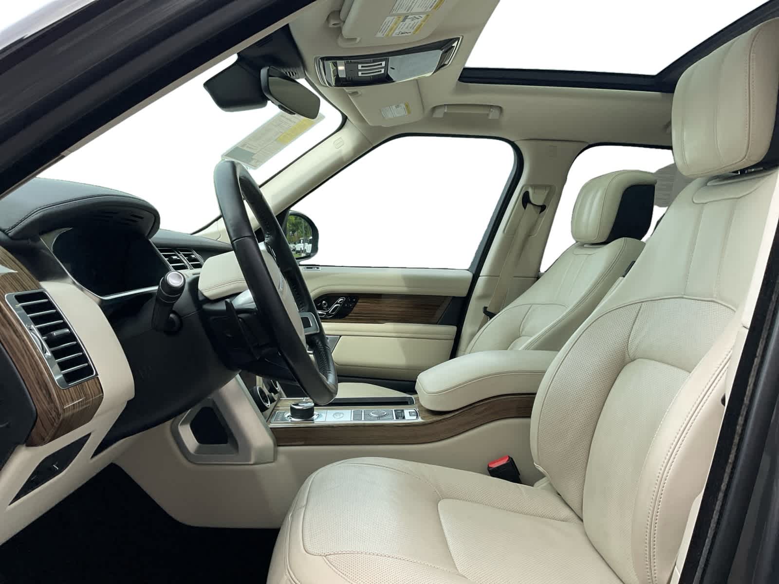 used 2018 Land Rover Range Rover car, priced at $29,998