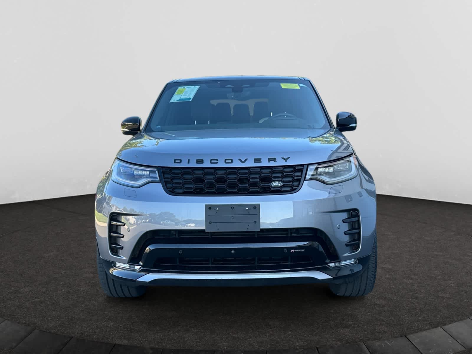 used 2023 Land Rover Discovery car, priced at $44,998