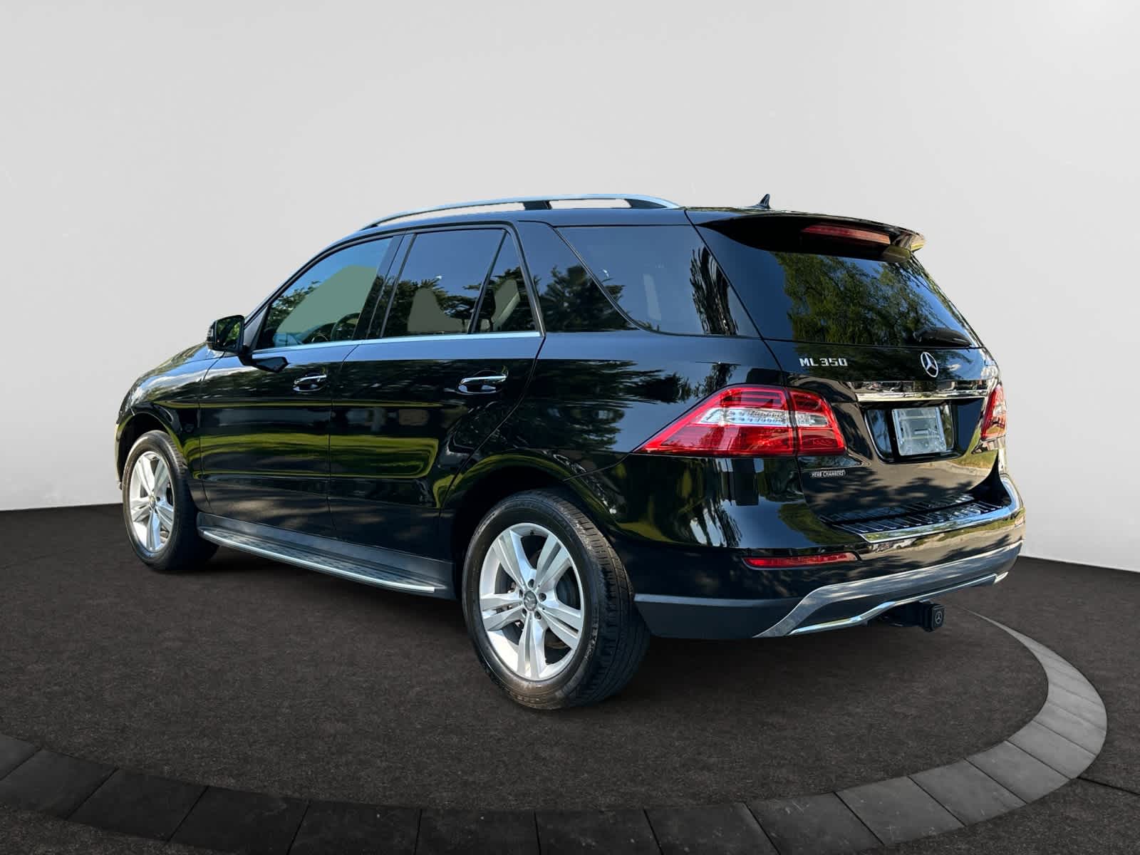 used 2015 Mercedes-Benz M-Class car, priced at $13,498
