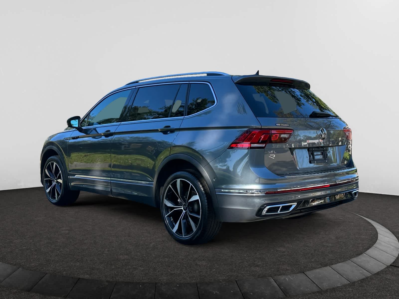 used 2024 Volkswagen Tiguan car, priced at $29,398