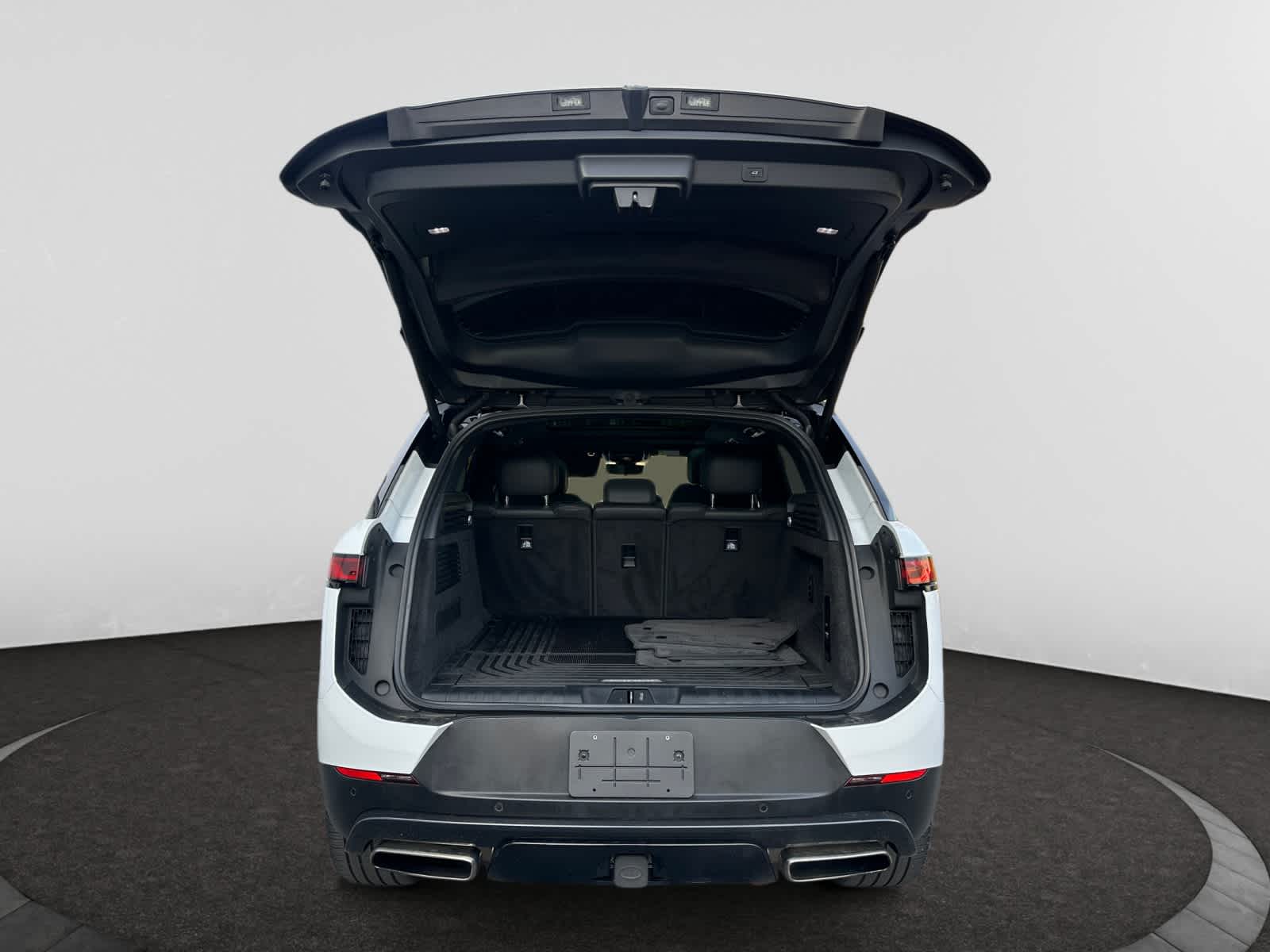 used 2024 Land Rover Range Rover Sport car, priced at $73,998