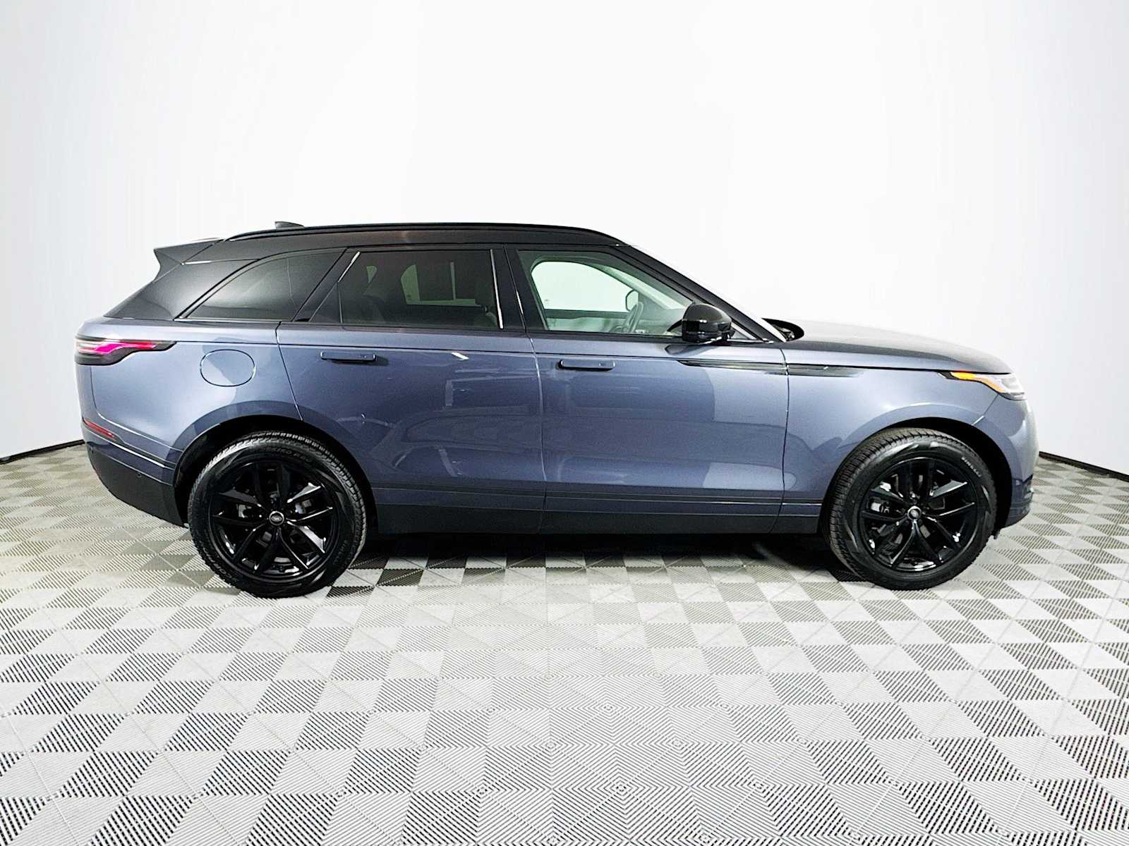 used 2025 Land Rover Range Rover Velar car, priced at $49,998