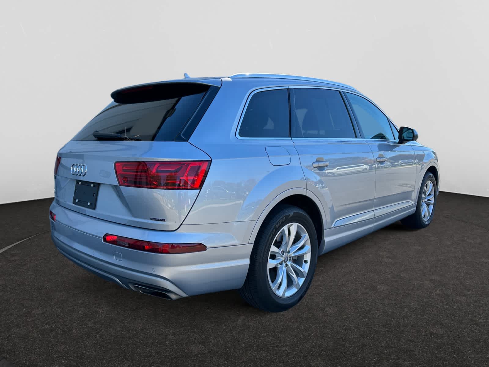used 2019 Audi Q7 car, priced at $20,898