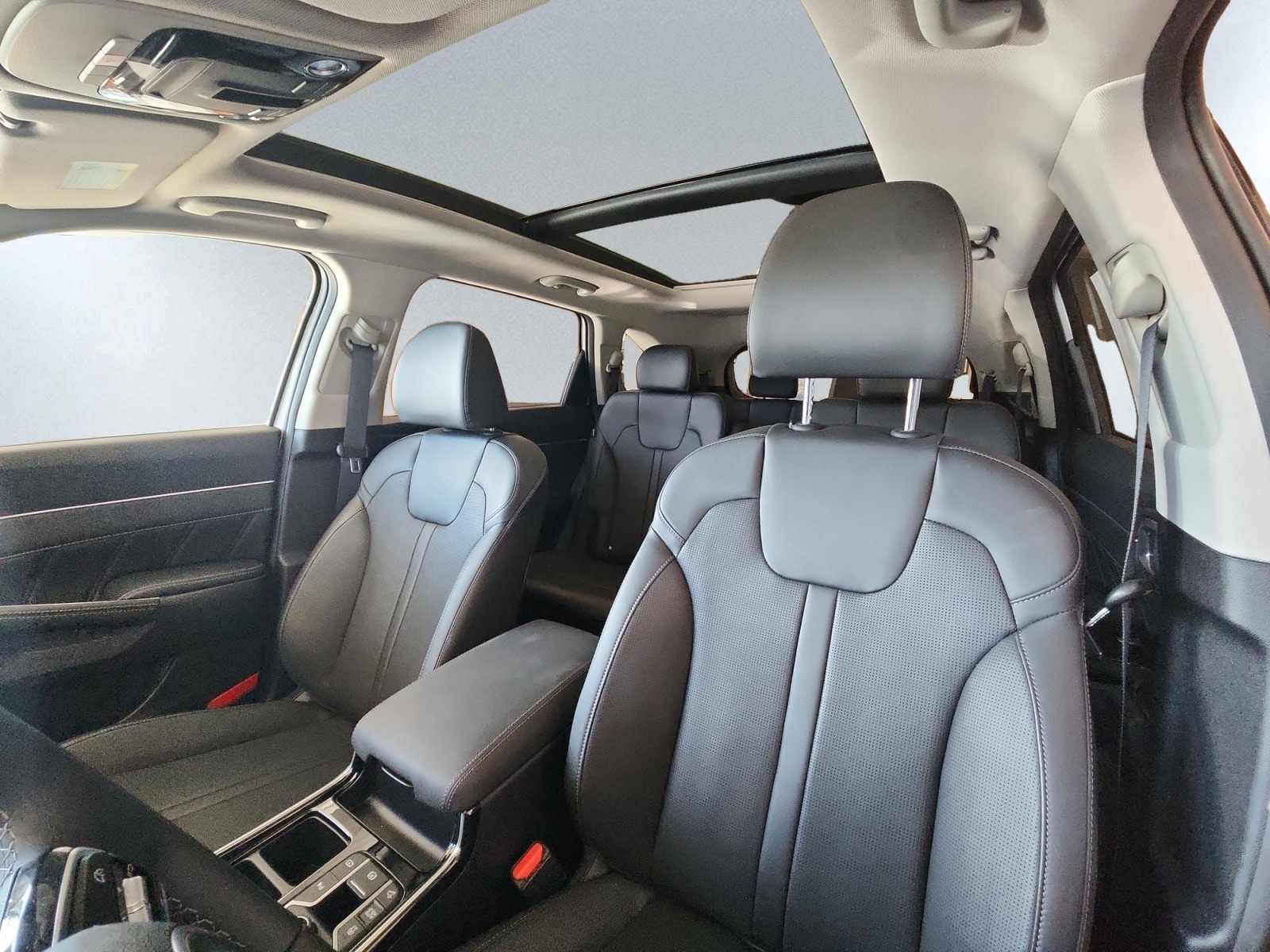 used 2024 Kia Sorento car, priced at $45,585