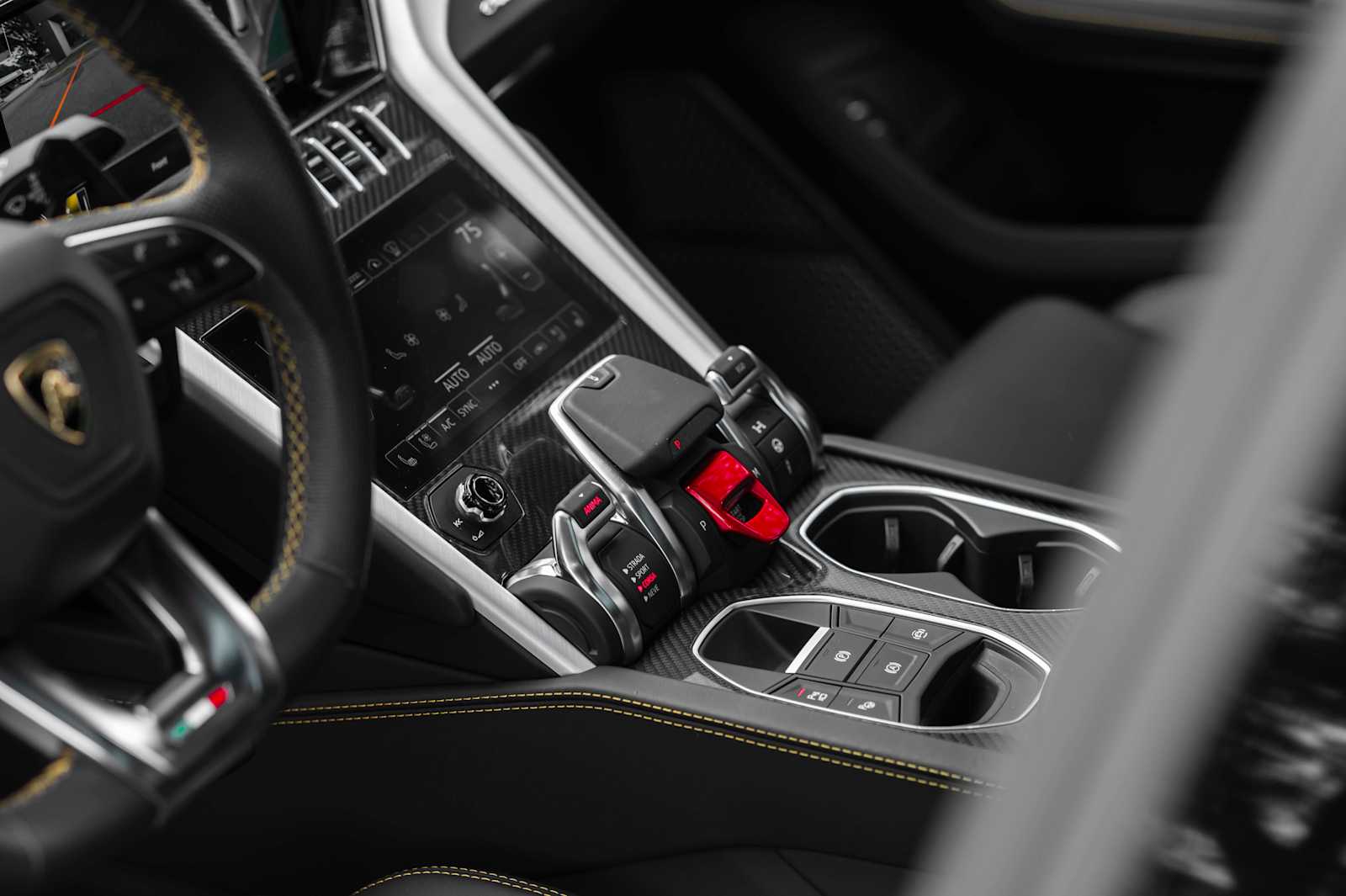 used 2022 Lamborghini Urus car, priced at $222,498