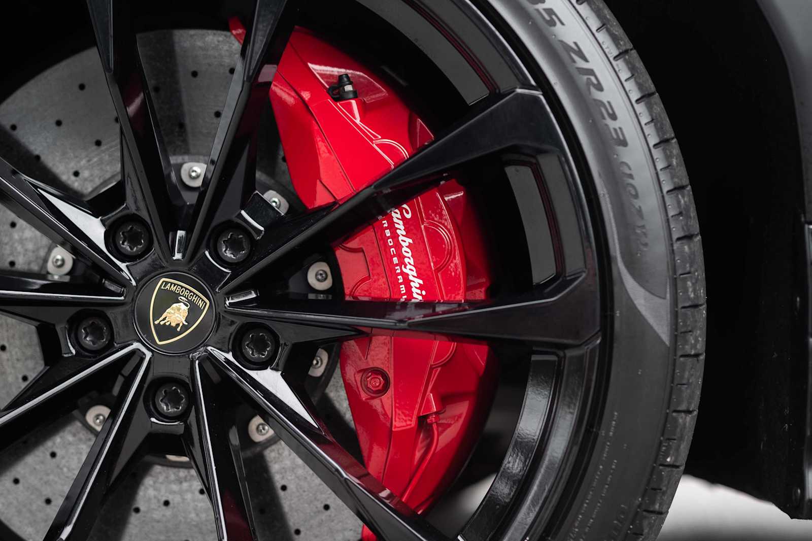 used 2021 Lamborghini Urus car, priced at $204,498