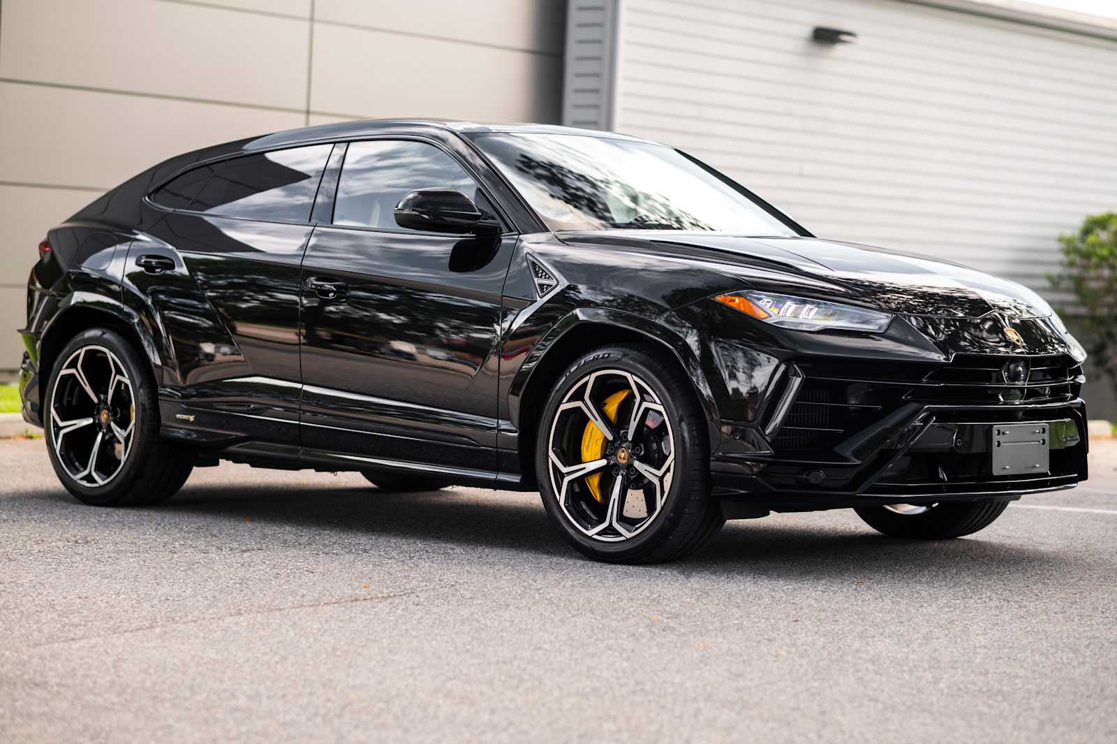 used 2023 Lamborghini Urus car, priced at $209,998