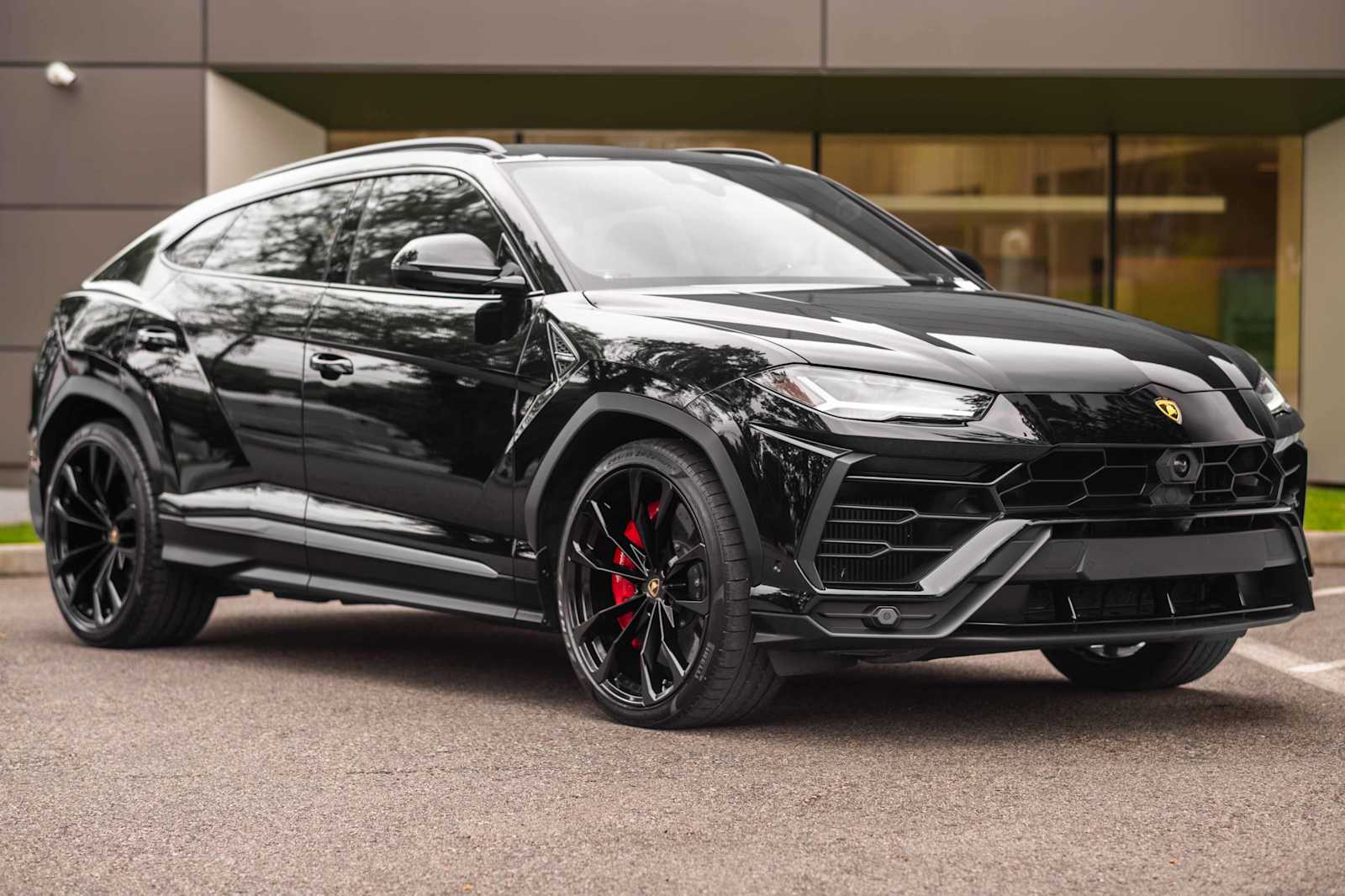 used 2021 Lamborghini Urus car, priced at $204,498