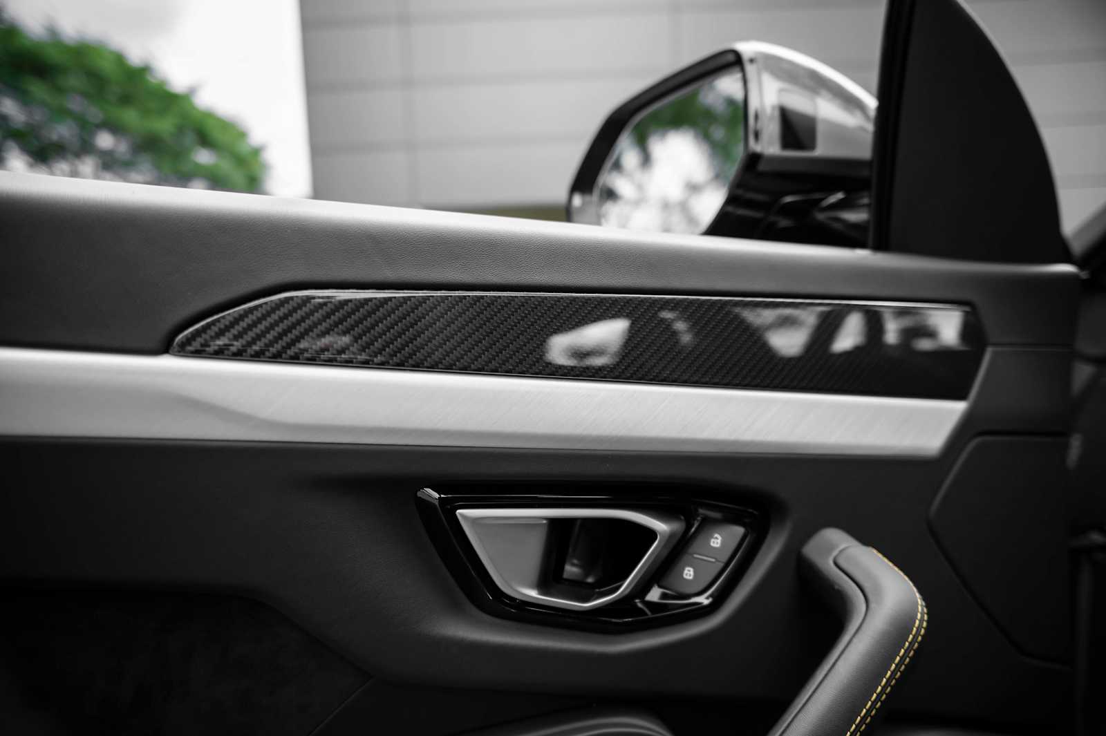 used 2022 Lamborghini Urus car, priced at $222,498