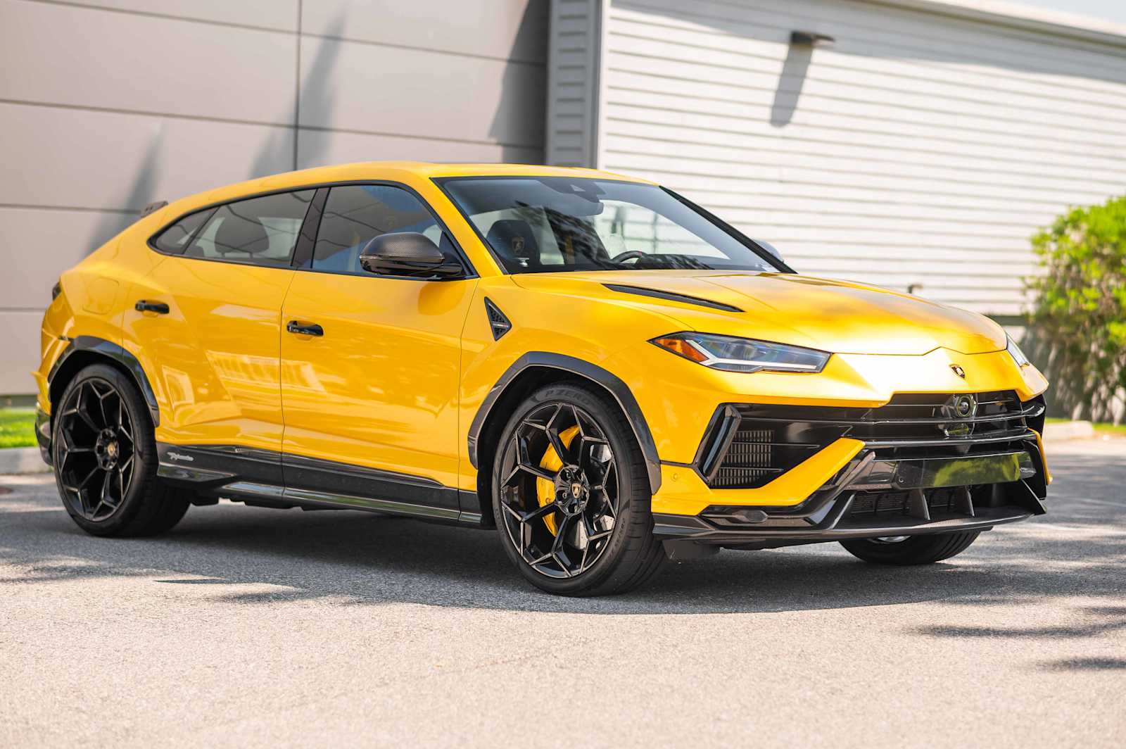used 2024 Lamborghini Urus car, priced at $319,998