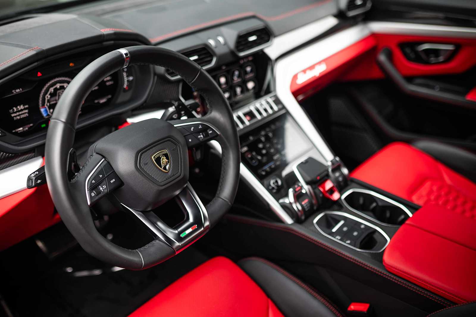 used 2021 Lamborghini Urus car, priced at $204,498