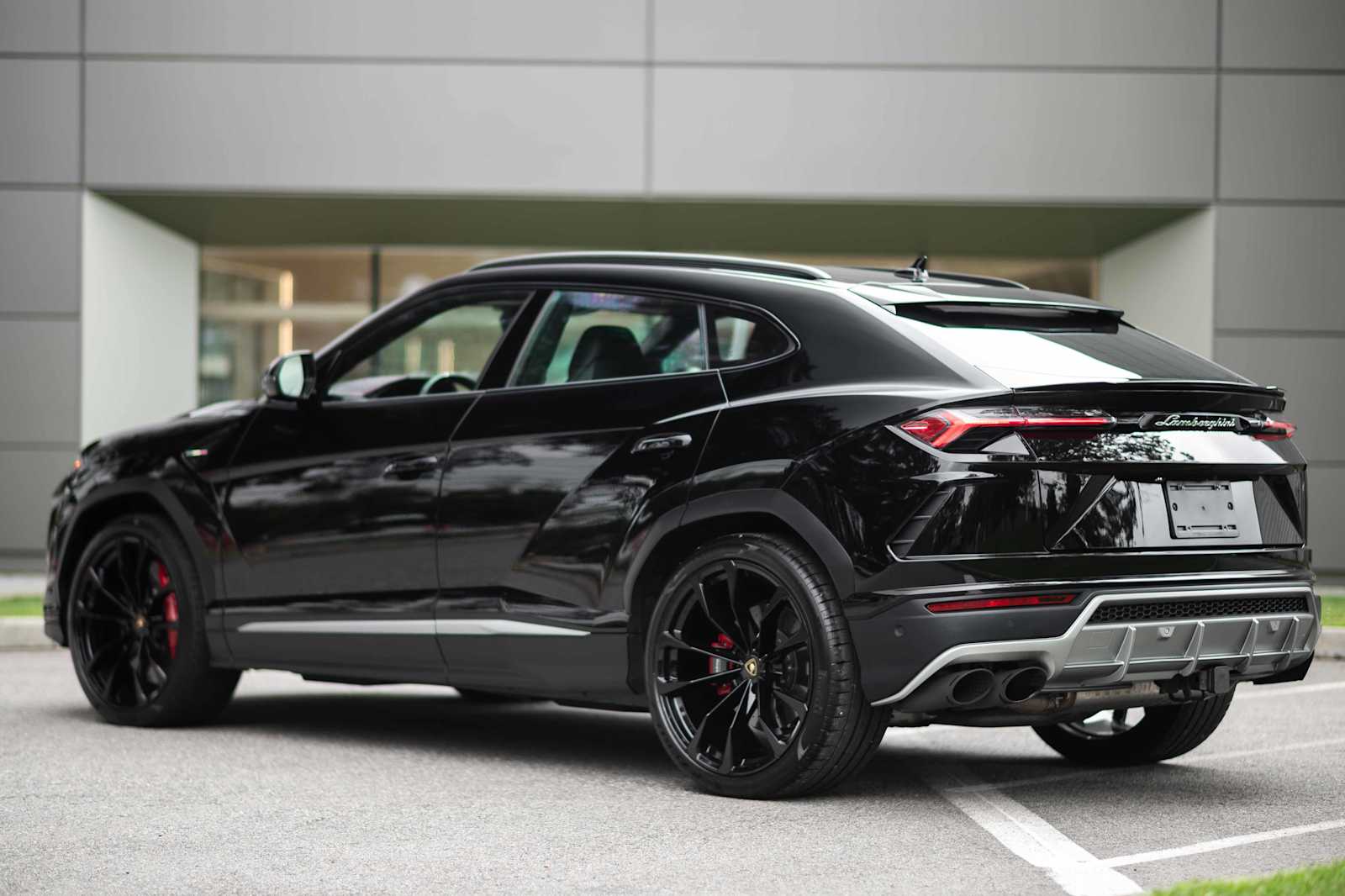 used 2021 Lamborghini Urus car, priced at $204,498