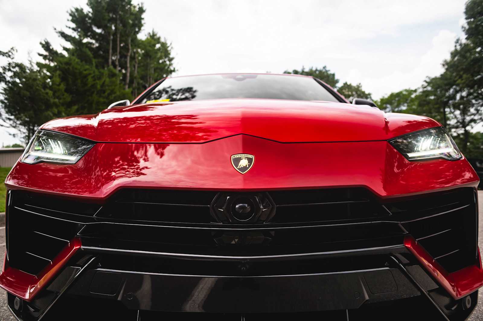 used 2023 Lamborghini Urus car, priced at $229,998