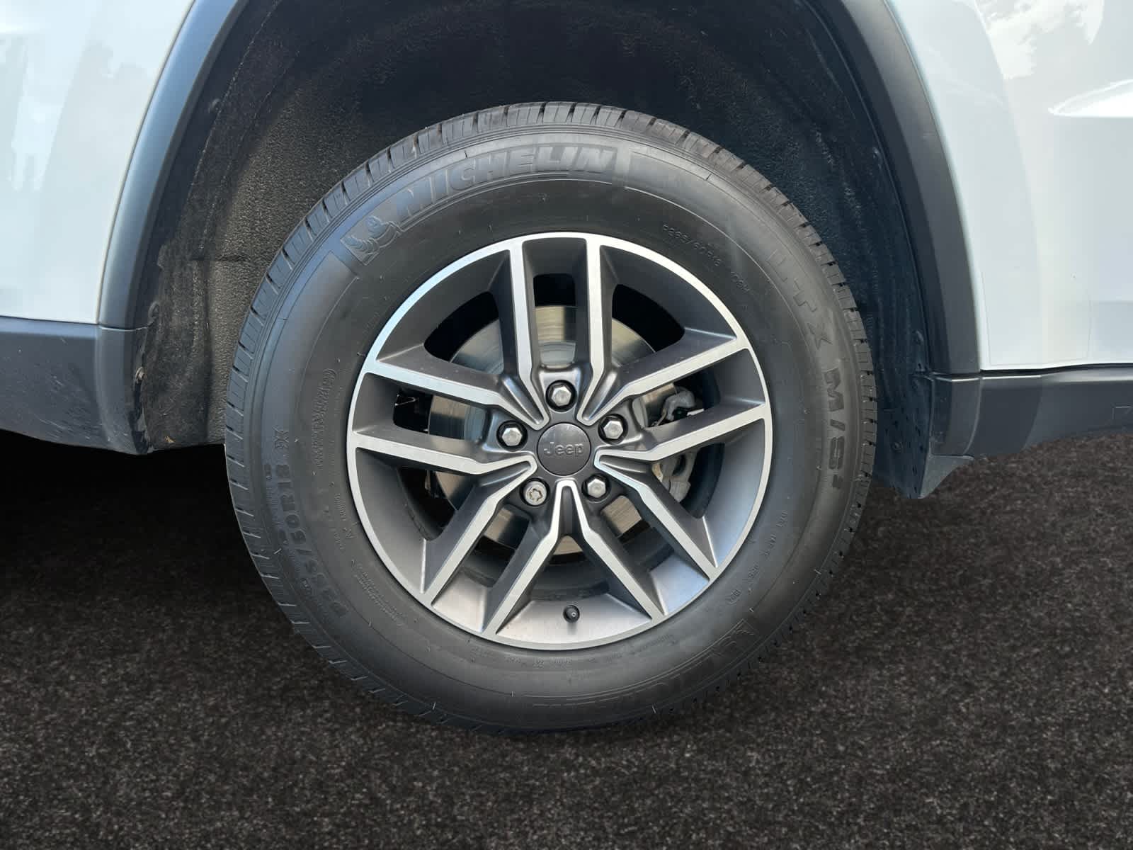 used 2020 Jeep Grand Cherokee car, priced at $24,498