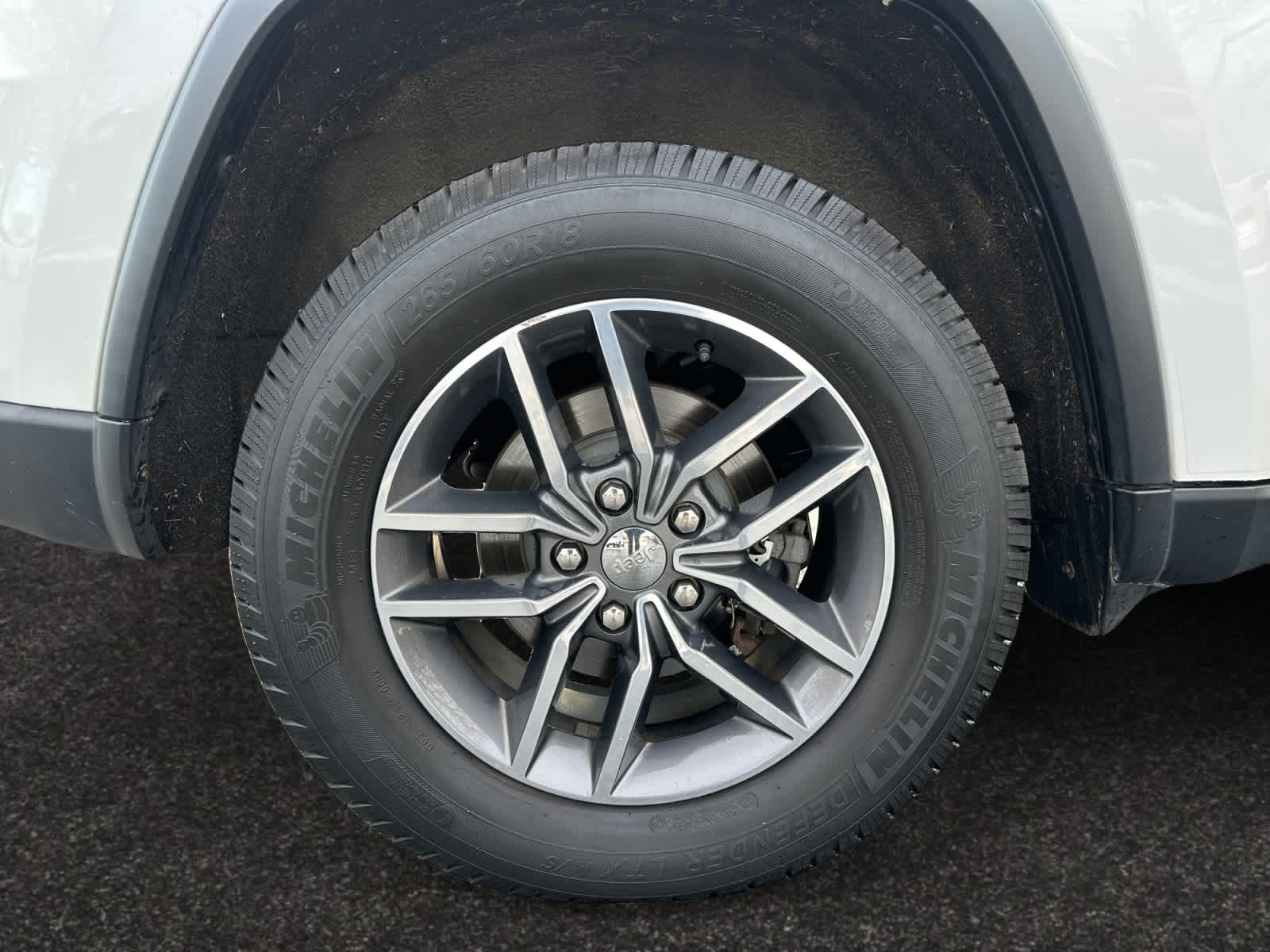 used 2018 Jeep Grand Cherokee car, priced at $17,998