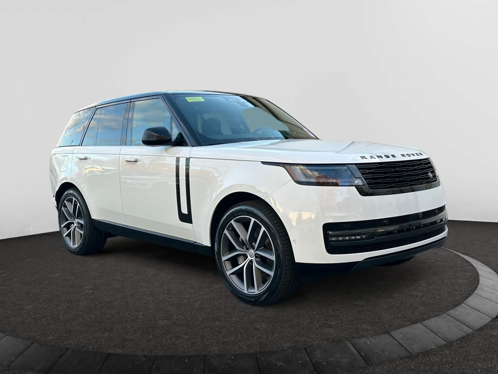 new 2025 Land Rover Range Rover car, priced at $127,100