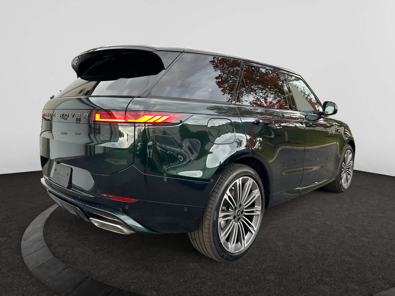 new 2025 Land Rover Range Rover Sport car, priced at $114,550