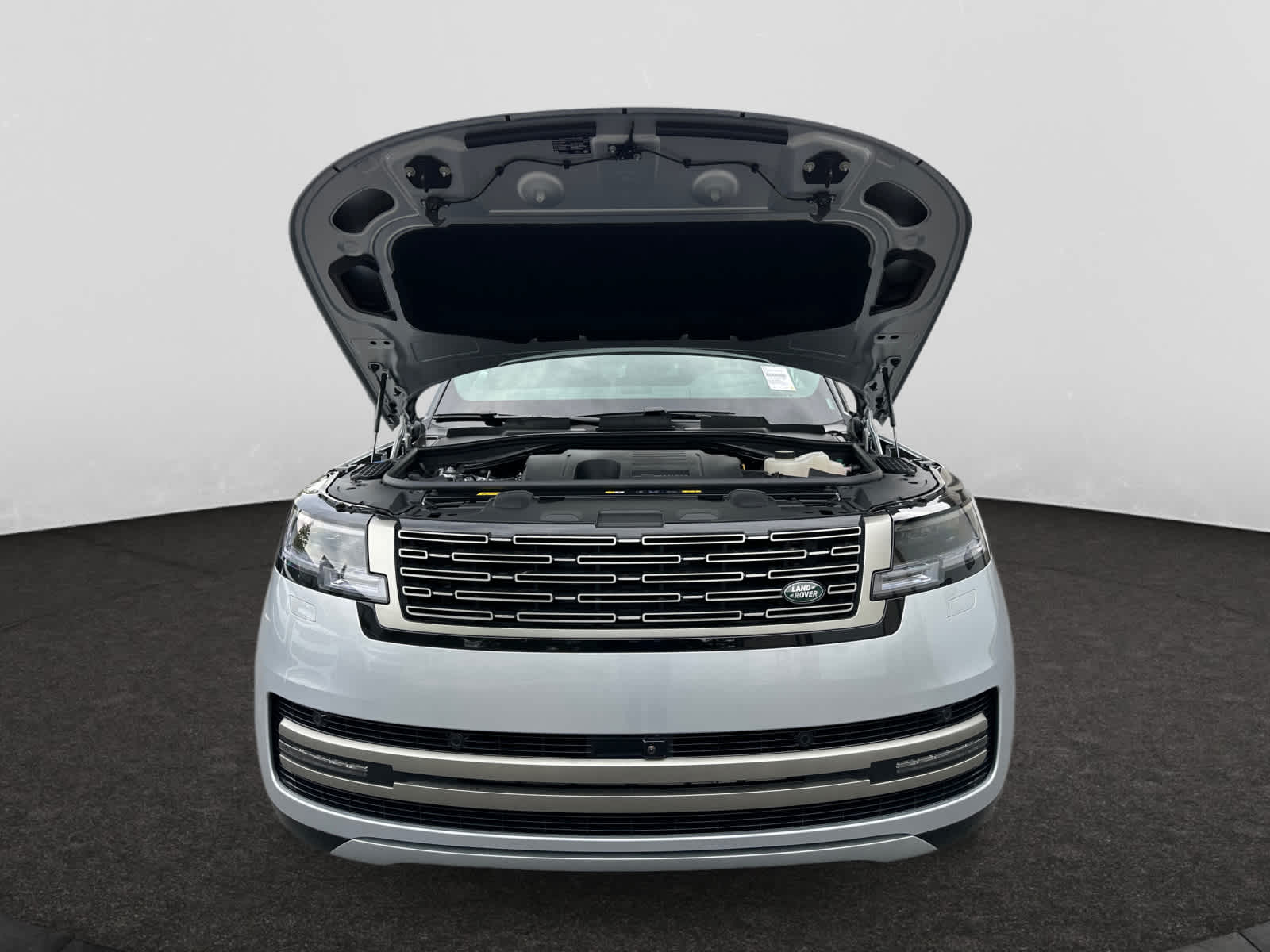 new 2025 Land Rover Range Rover car, priced at $126,500