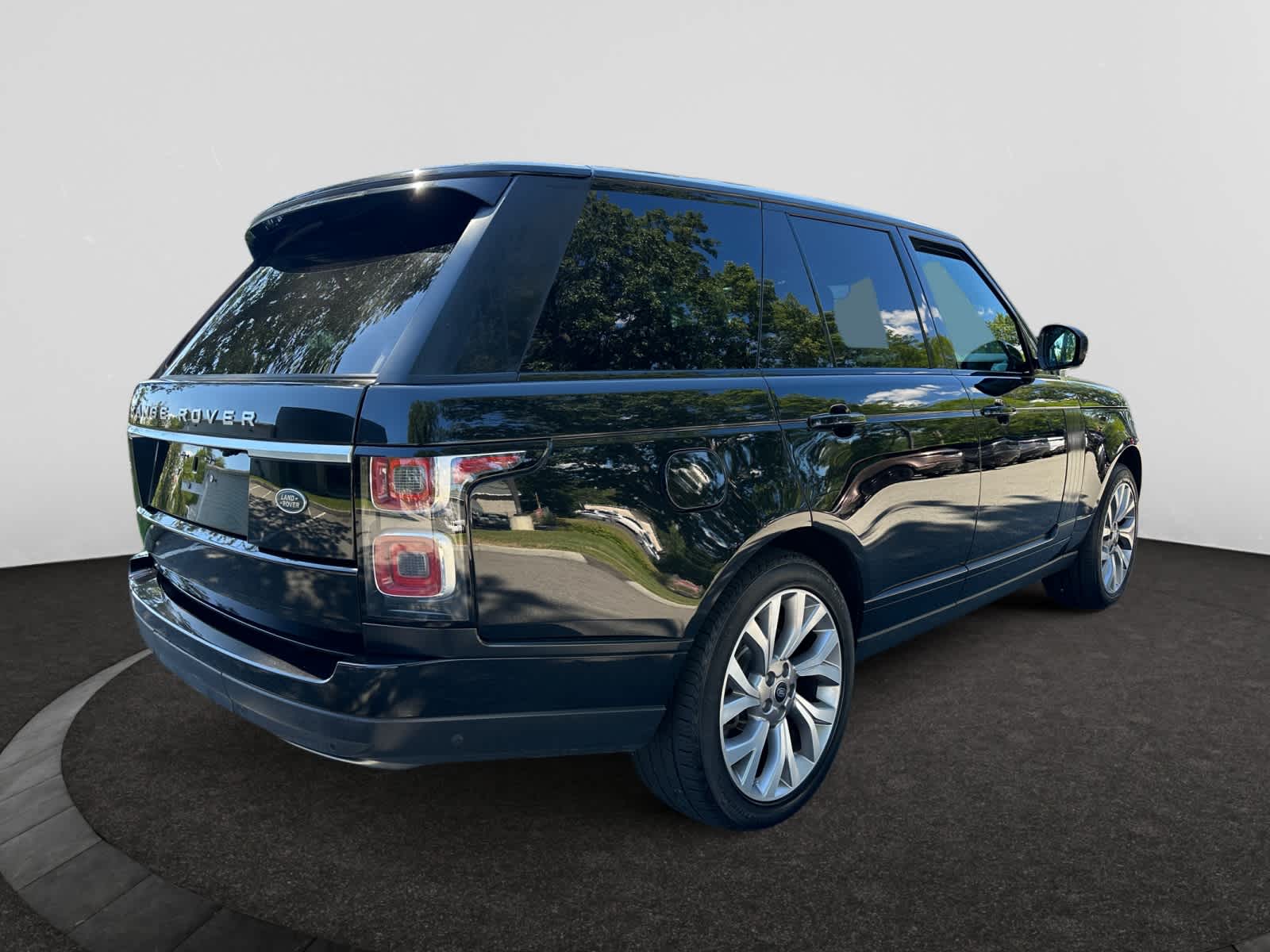 used 2018 Land Rover Range Rover car, priced at $31,998
