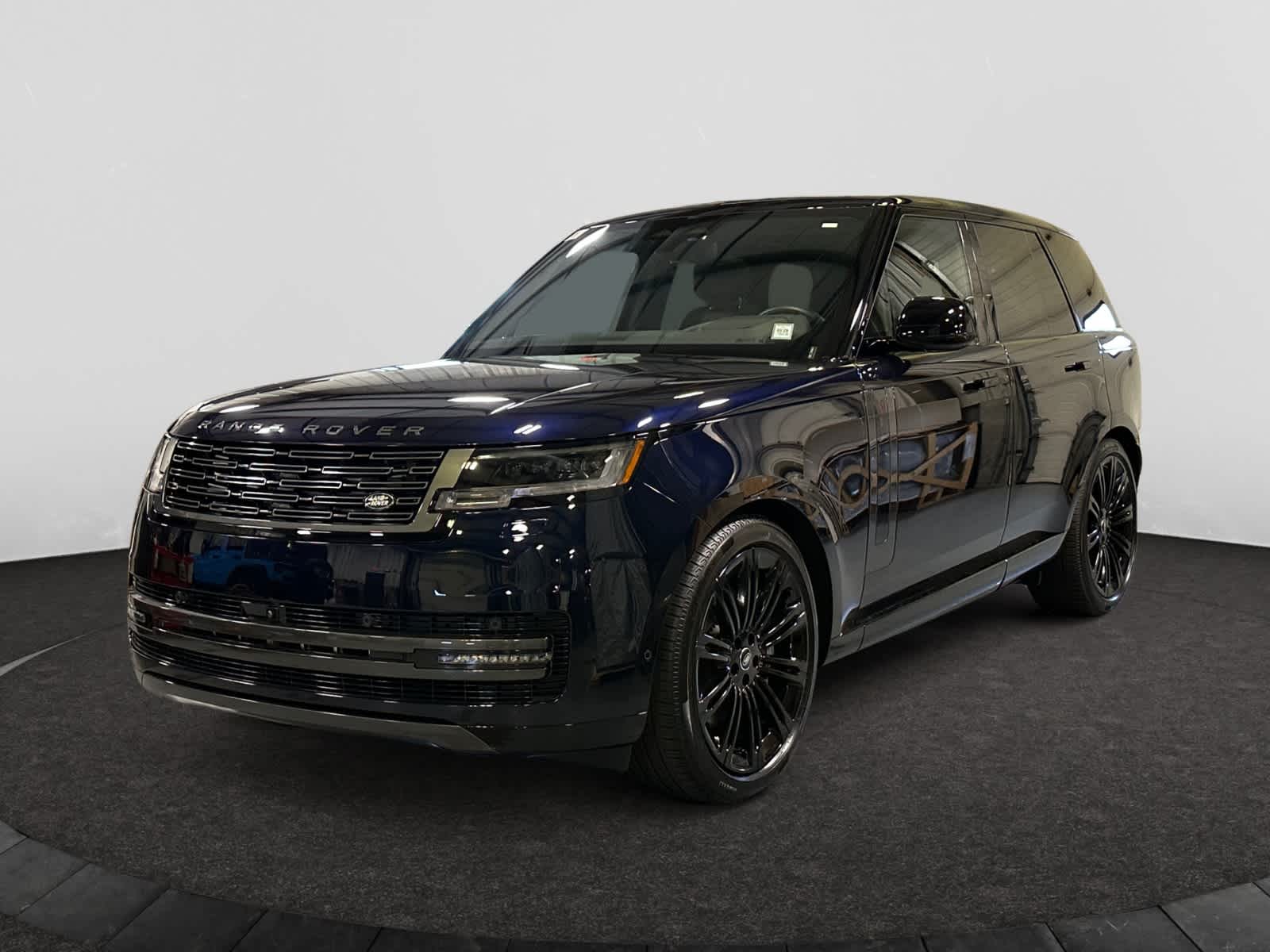 new 2025 Land Rover Range Rover car, priced at $155,390