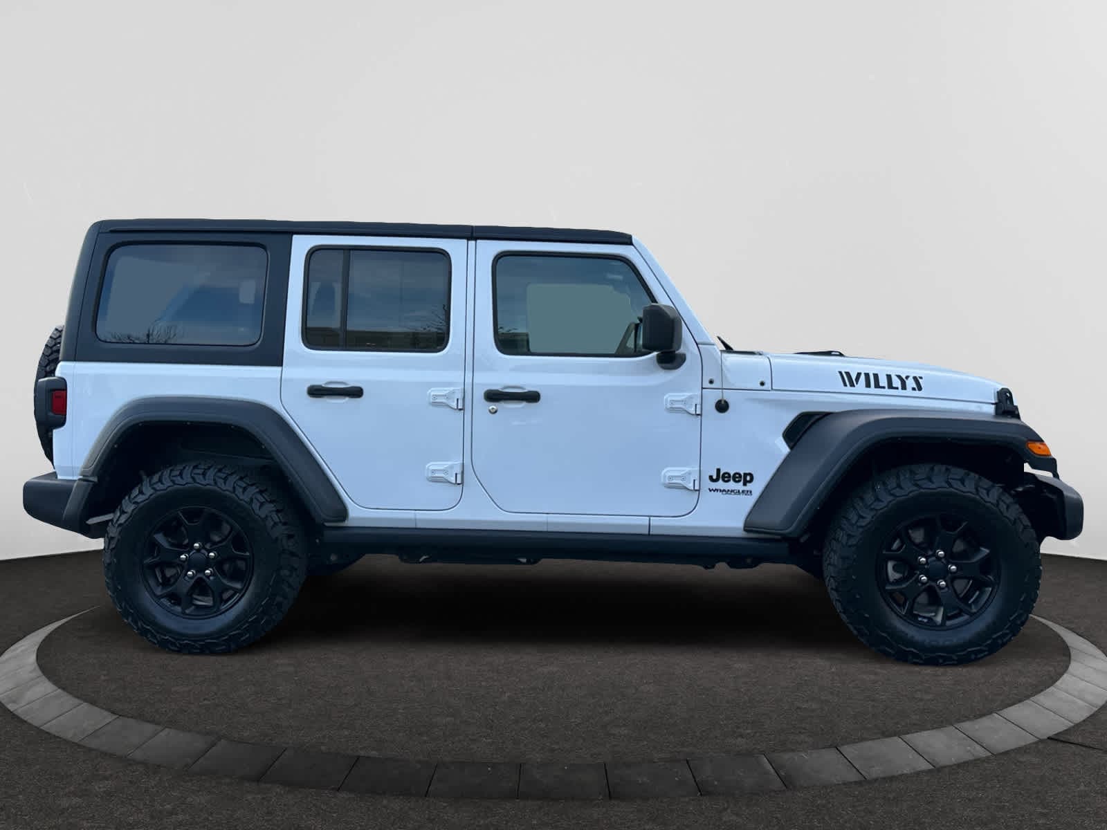 used 2022 Jeep Wrangler car, priced at $32,998