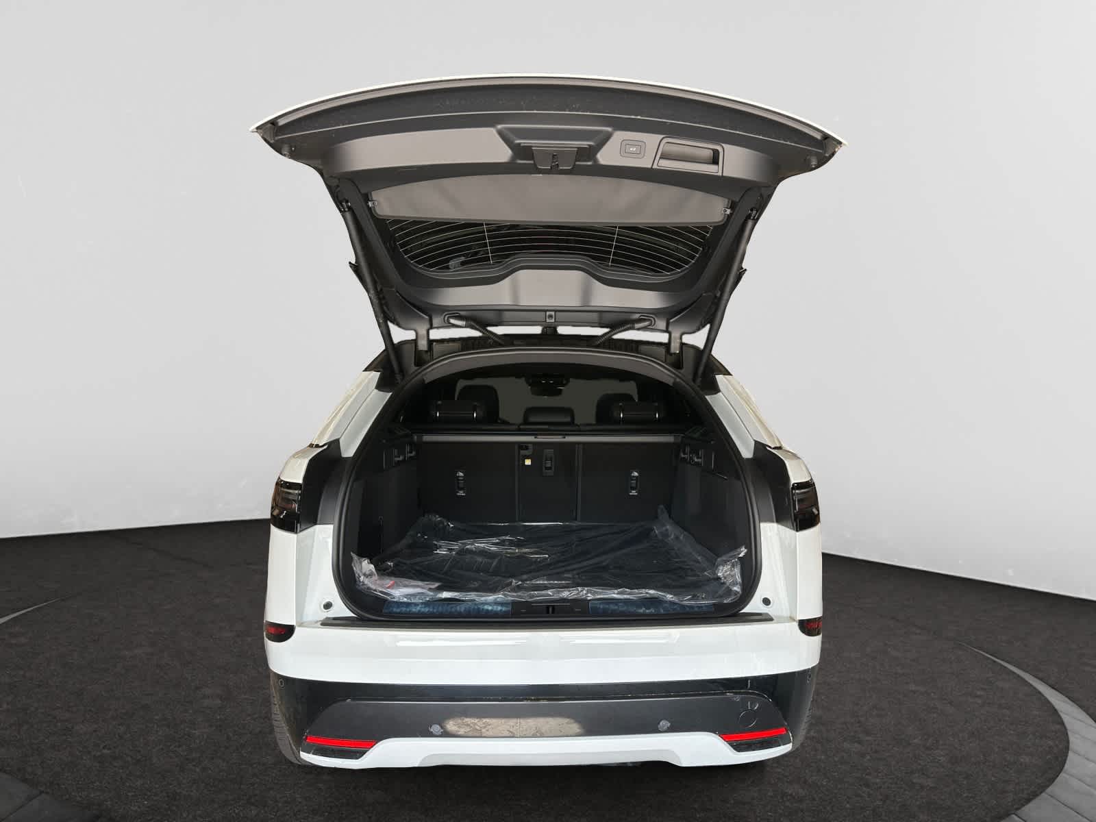 new 2026 Land Rover Range Rover Velar car, priced at $71,577