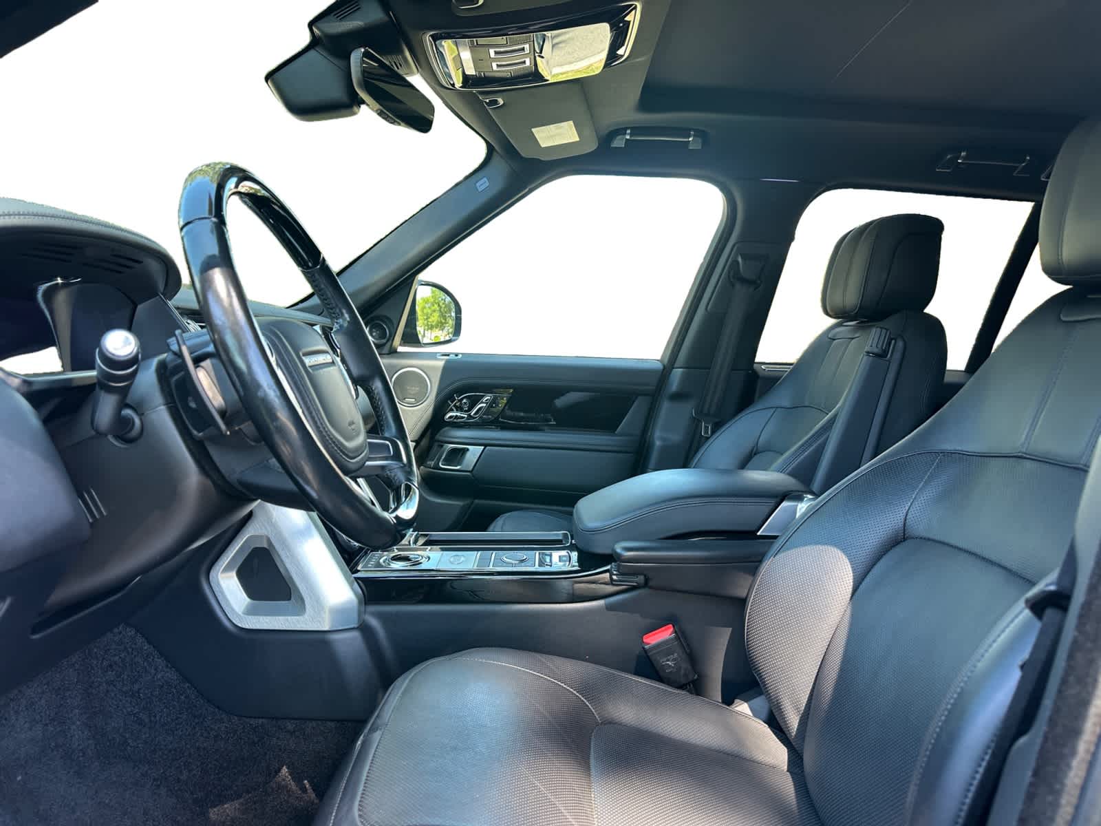 used 2018 Land Rover Range Rover car, priced at $31,998