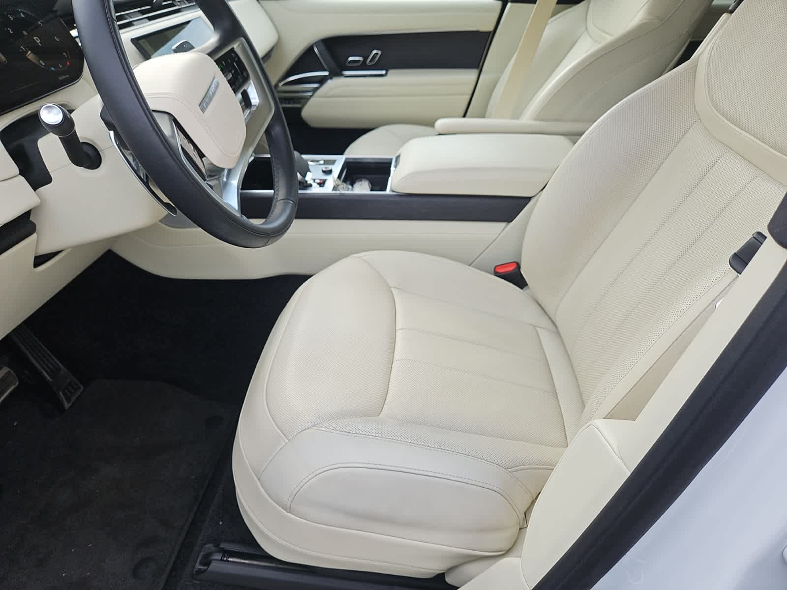 used 2023 Land Rover Range Rover car, priced at $94,998