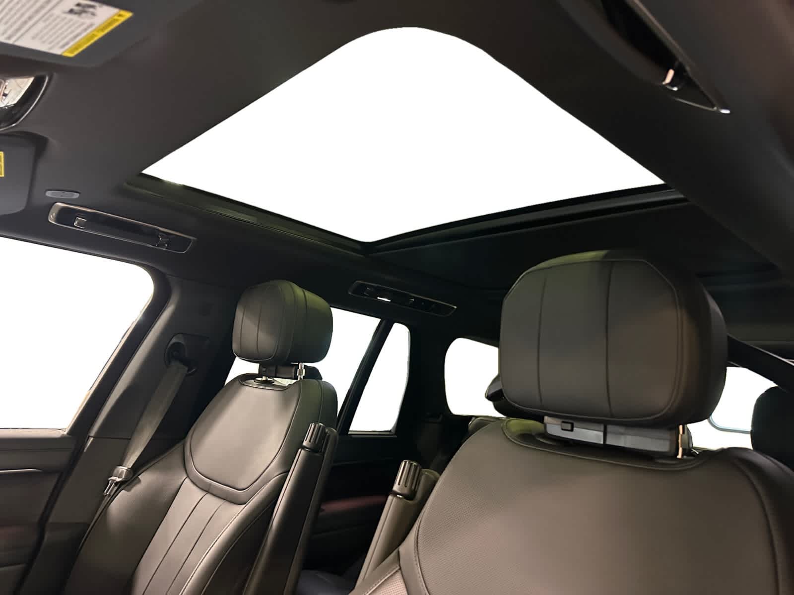 new 2025 Land Rover Range Rover car, priced at $155,390