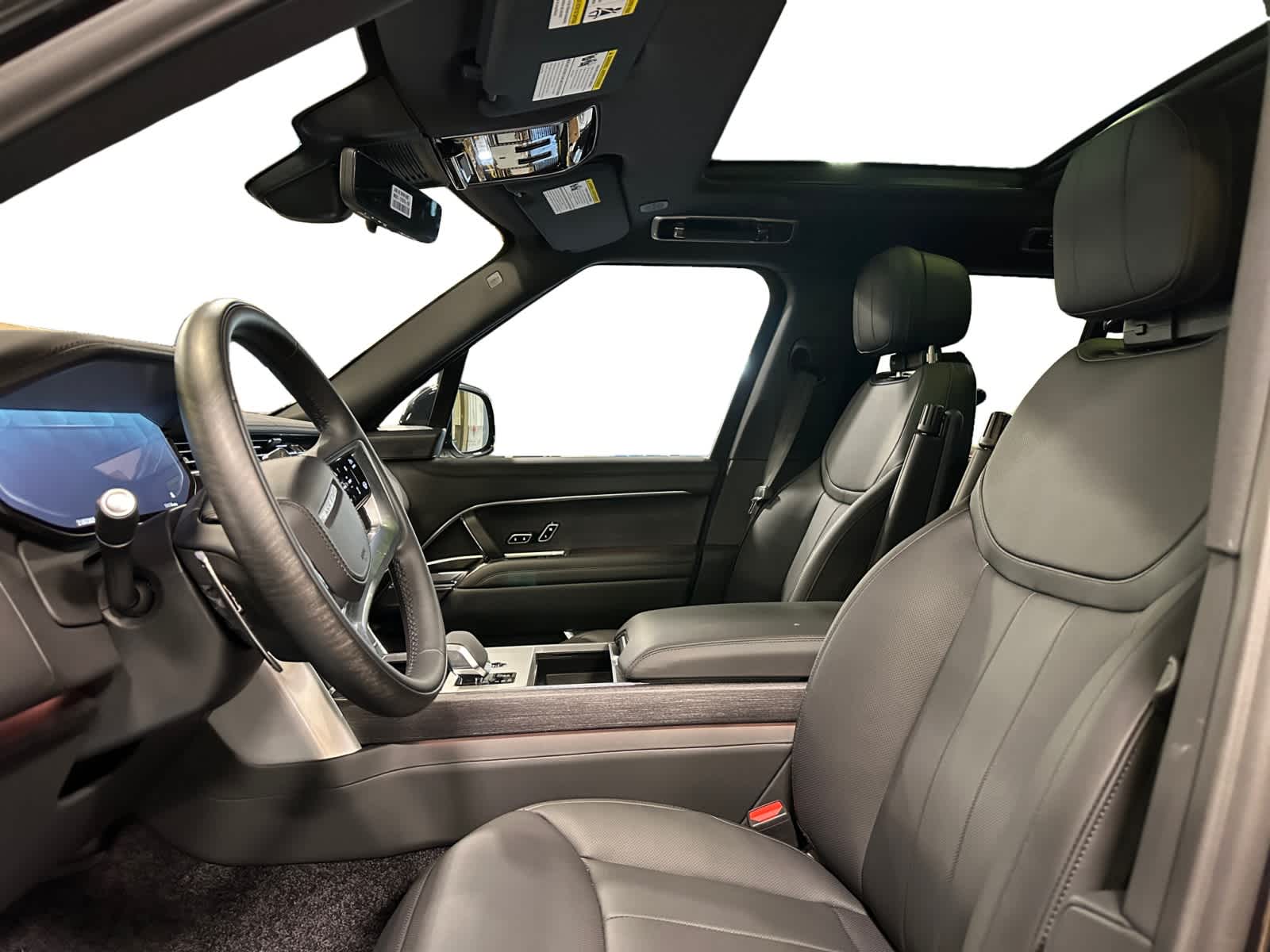 new 2025 Land Rover Range Rover car, priced at $155,390
