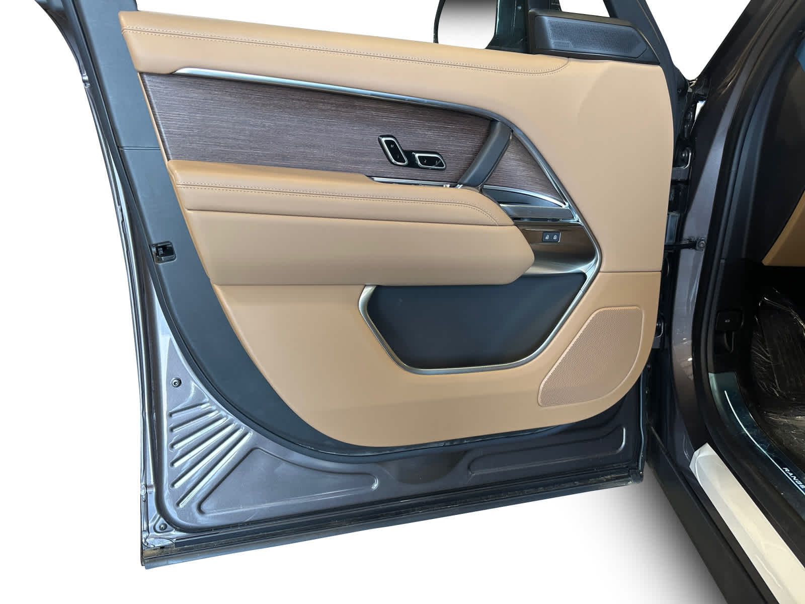 new 2025 Land Rover Range Rover car, priced at $151,860