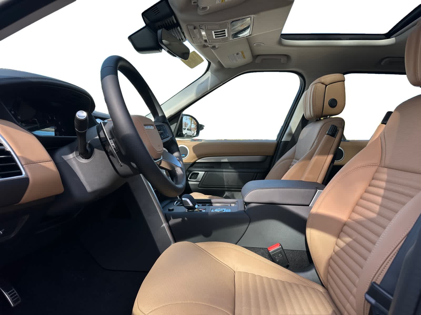 new 2026 Land Rover Discovery car, priced at $91,496