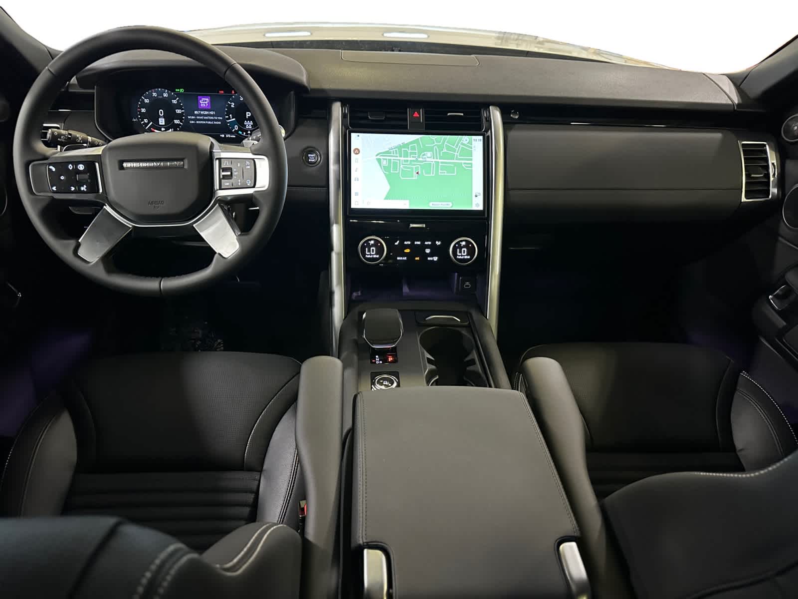 new 2025 Land Rover Discovery car, priced at $65,553