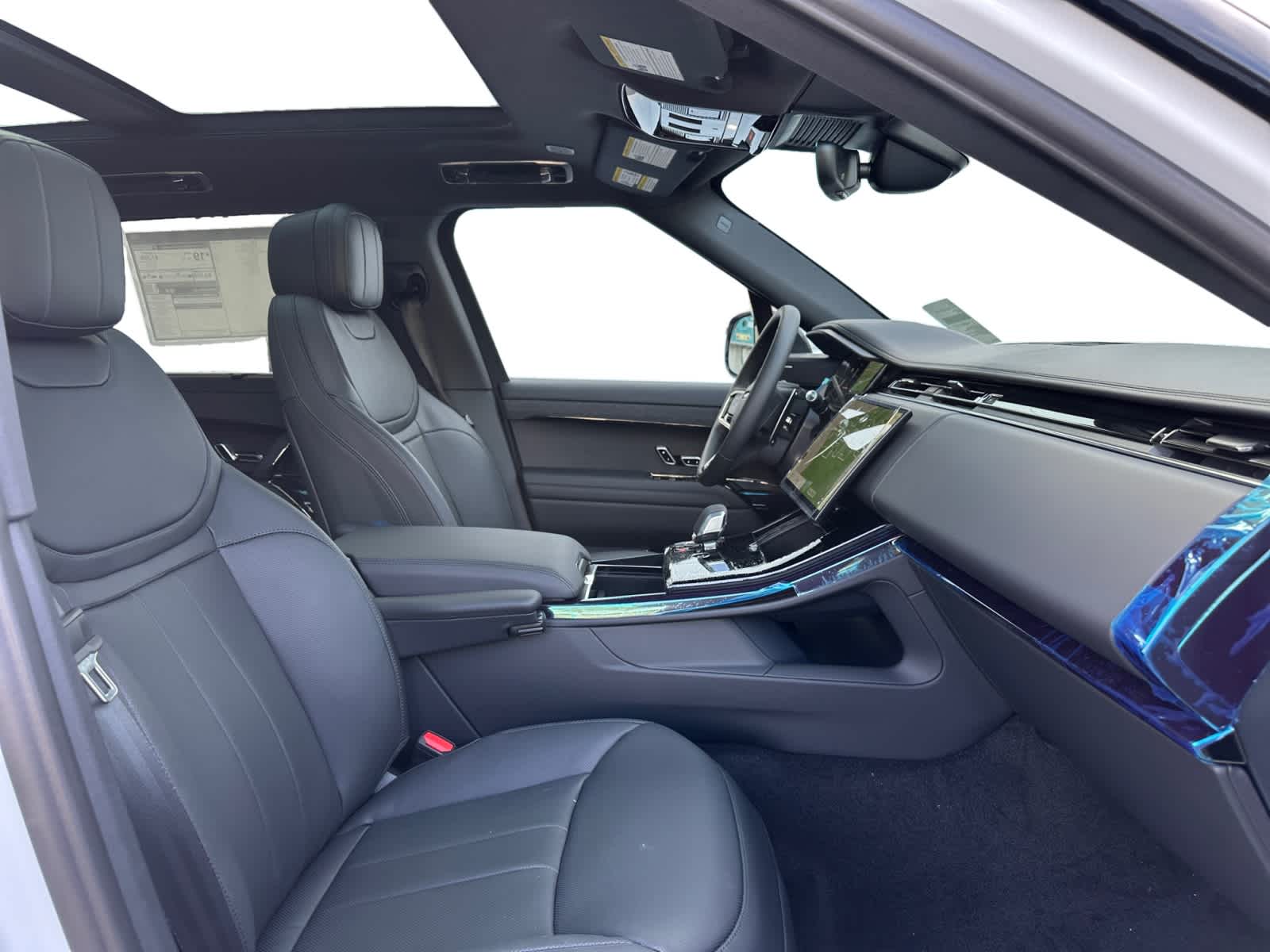 new 2025 Land Rover Range Rover Sport car, priced at $124,085