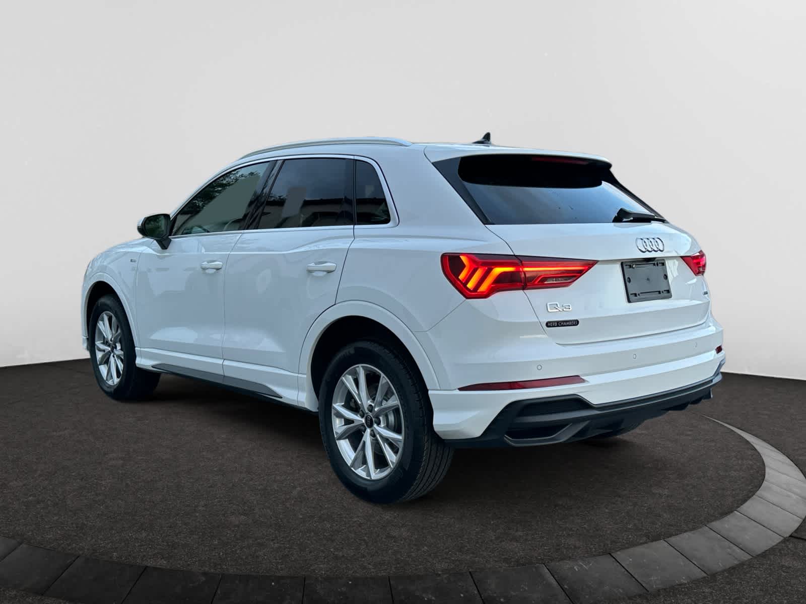 used 2024 Audi Q3 car, priced at $29,598