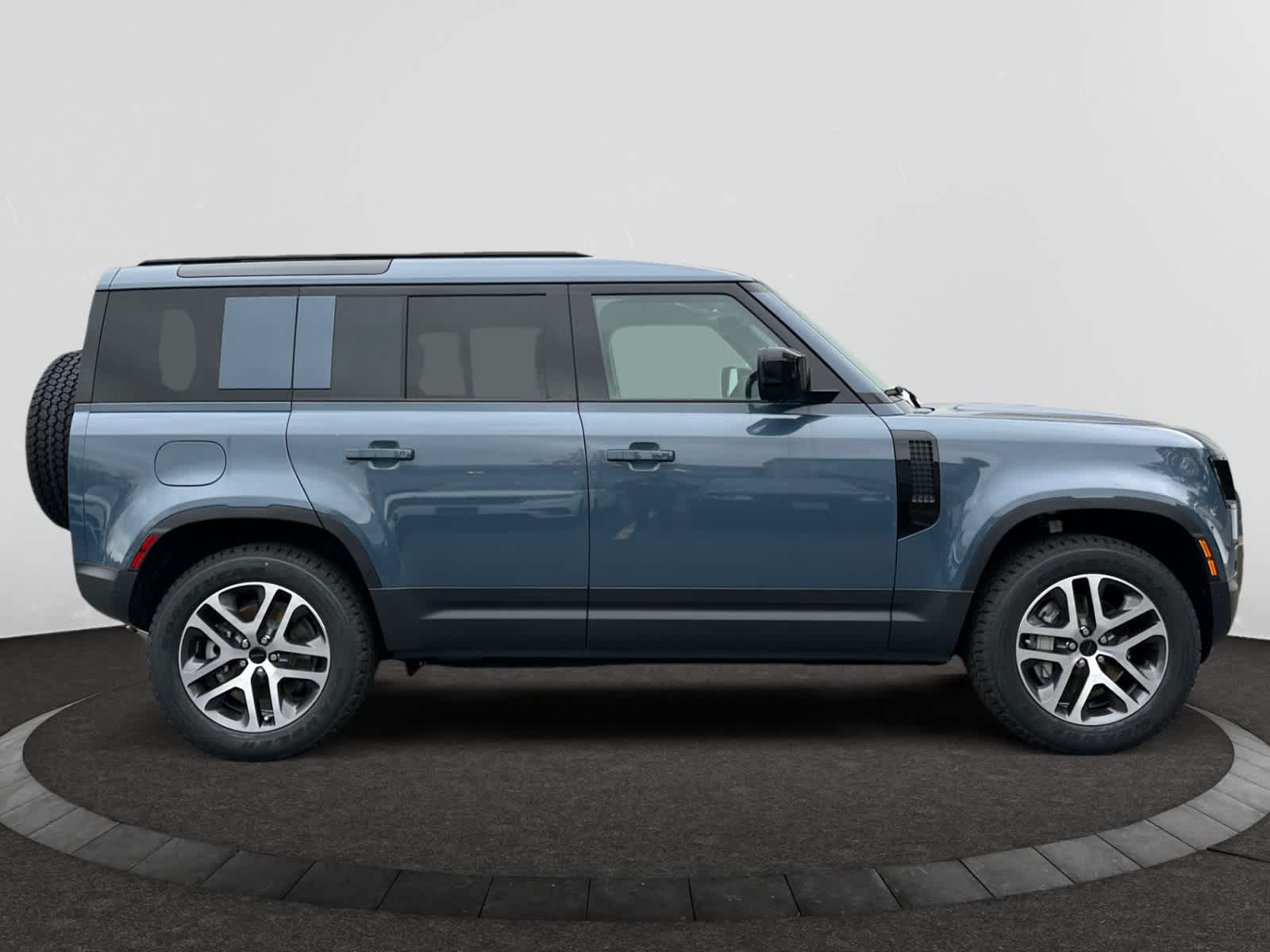 new 2026 Land Rover Defender 110 car, priced at $81,401