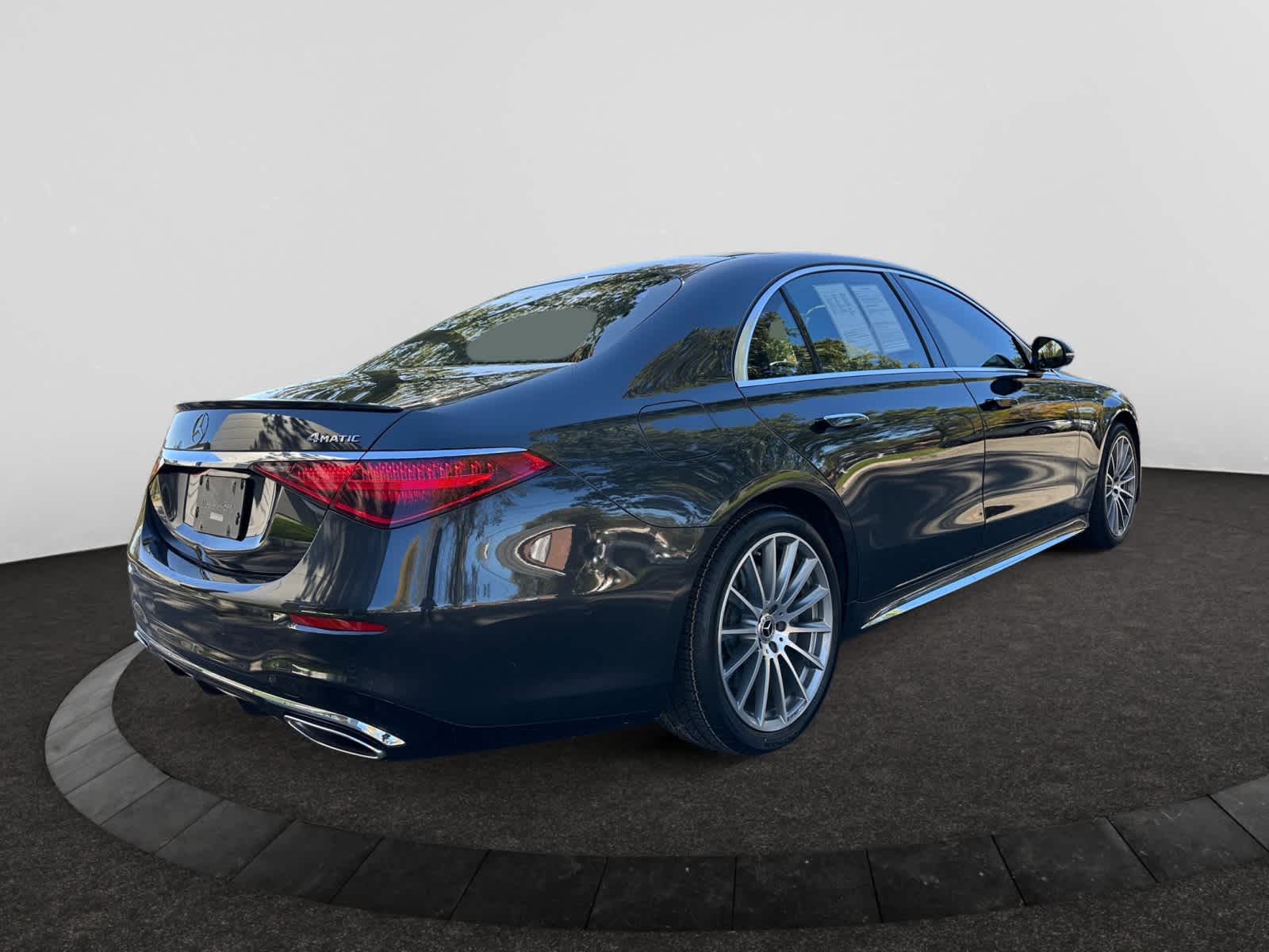 used 2022 Mercedes-Benz S-Class car, priced at $55,998
