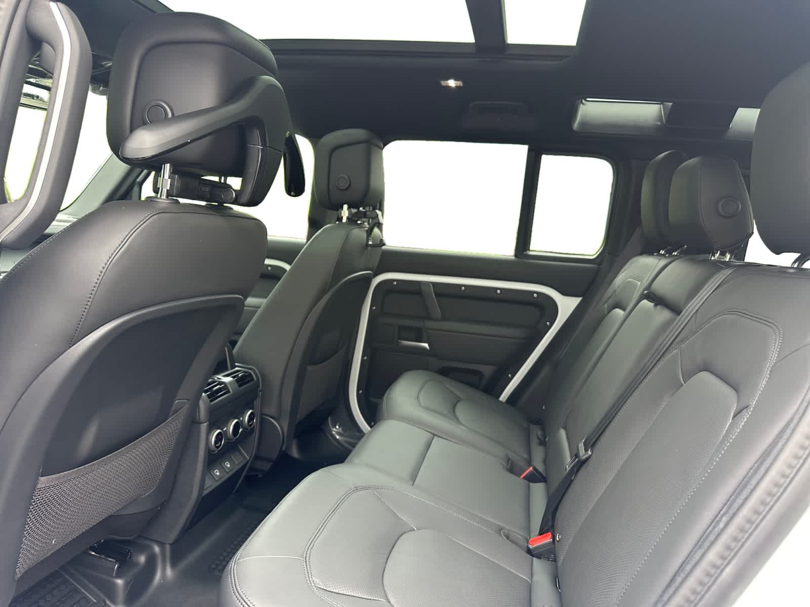 new 2025 Land Rover Defender 110 car, priced at $104,213