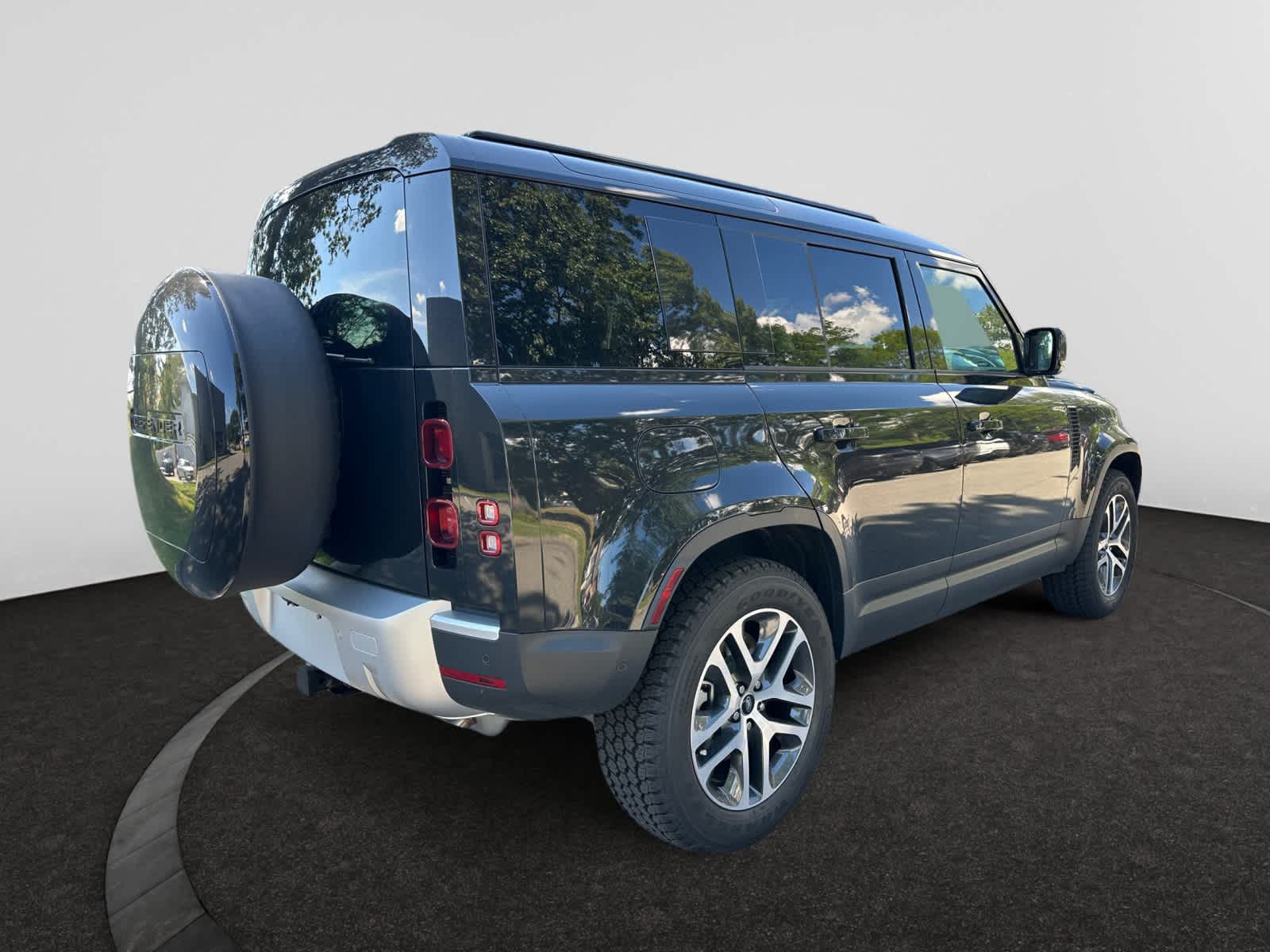 new 2025 Land Rover Defender 110 car, priced at $86,828