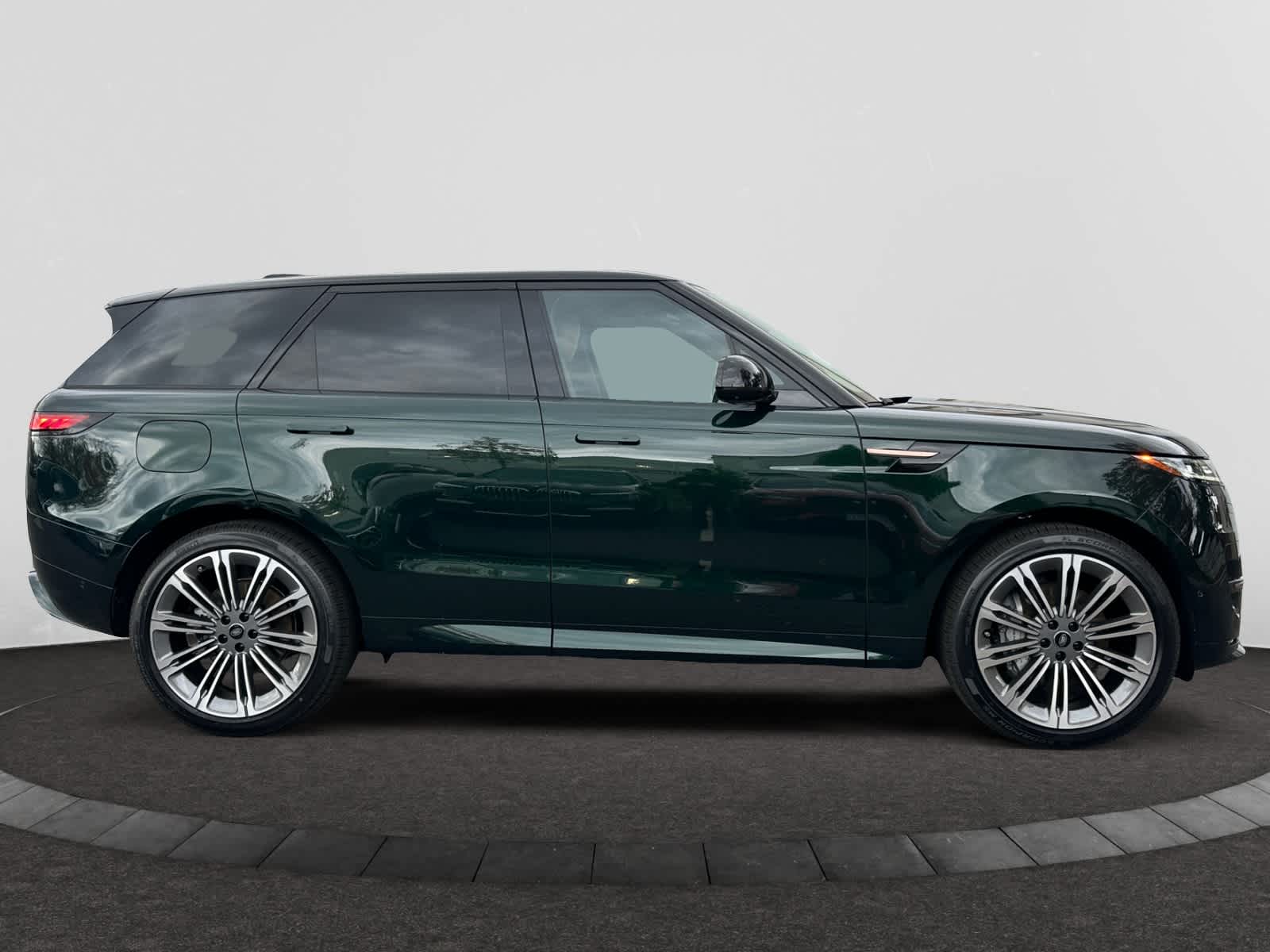 new 2025 Land Rover Range Rover Sport car, priced at $114,550