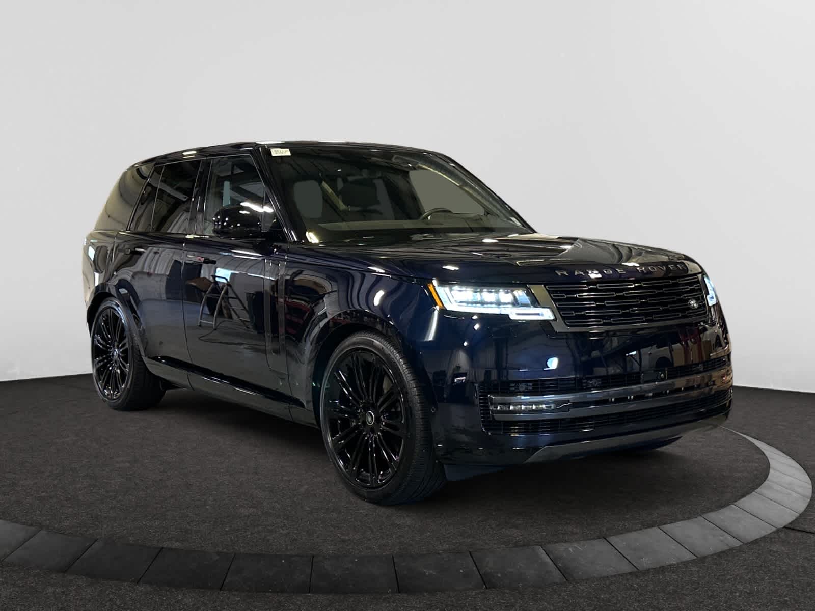 new 2025 Land Rover Range Rover car, priced at $155,390