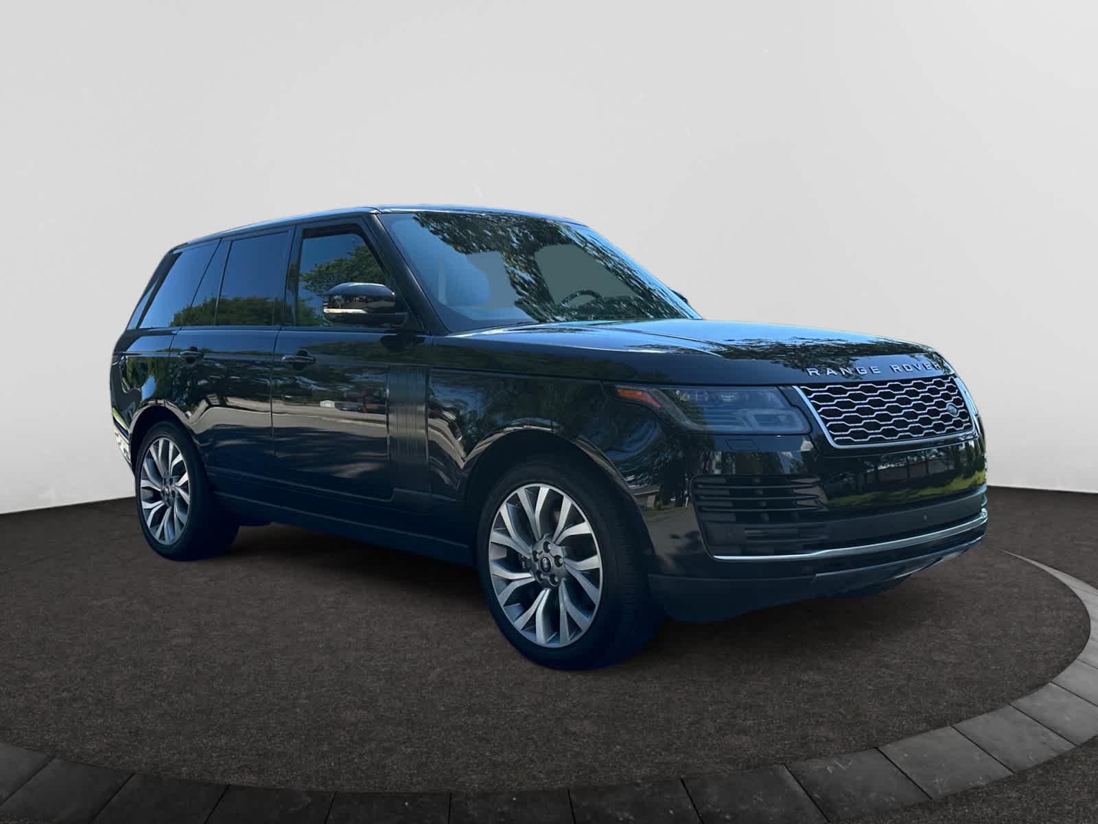 used 2018 Land Rover Range Rover car, priced at $31,998