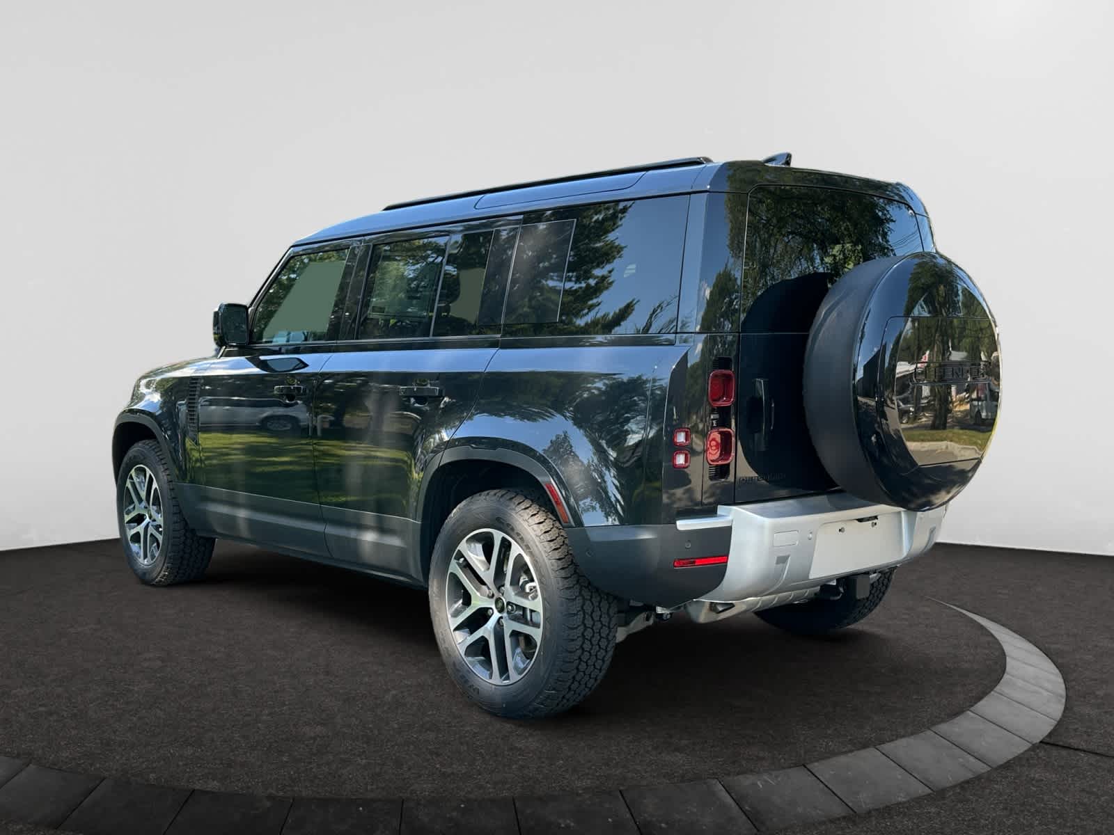 new 2025 Land Rover Defender 110 car, priced at $86,828