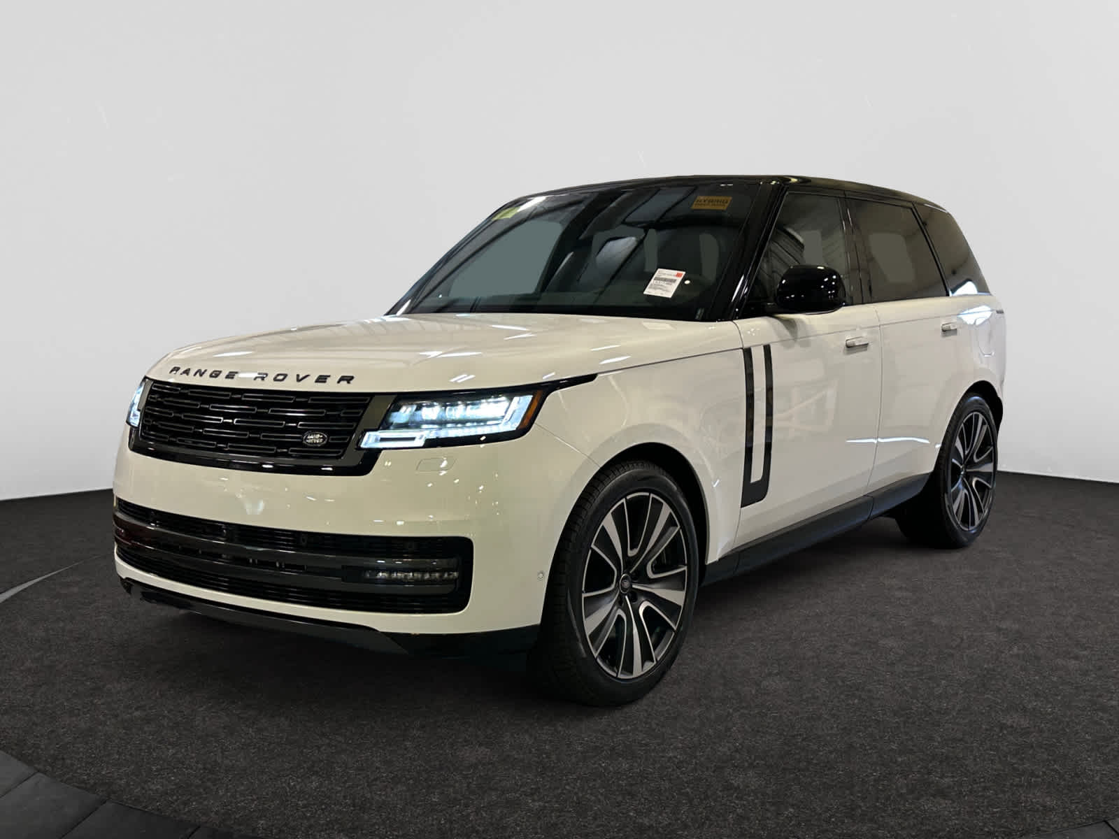 new 2025 Land Rover Range Rover car, priced at $139,130