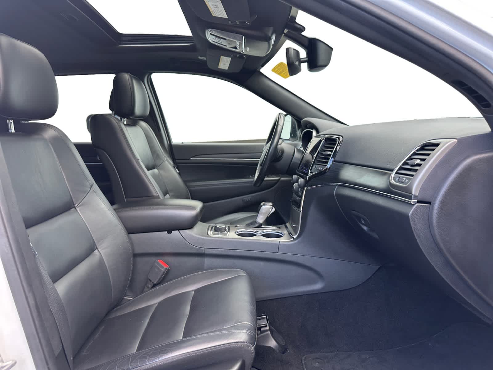 used 2020 Jeep Grand Cherokee car, priced at $24,498