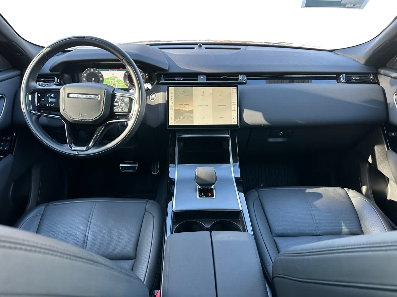 used 2025 Land Rover Range Rover Velar car, priced at $57,798