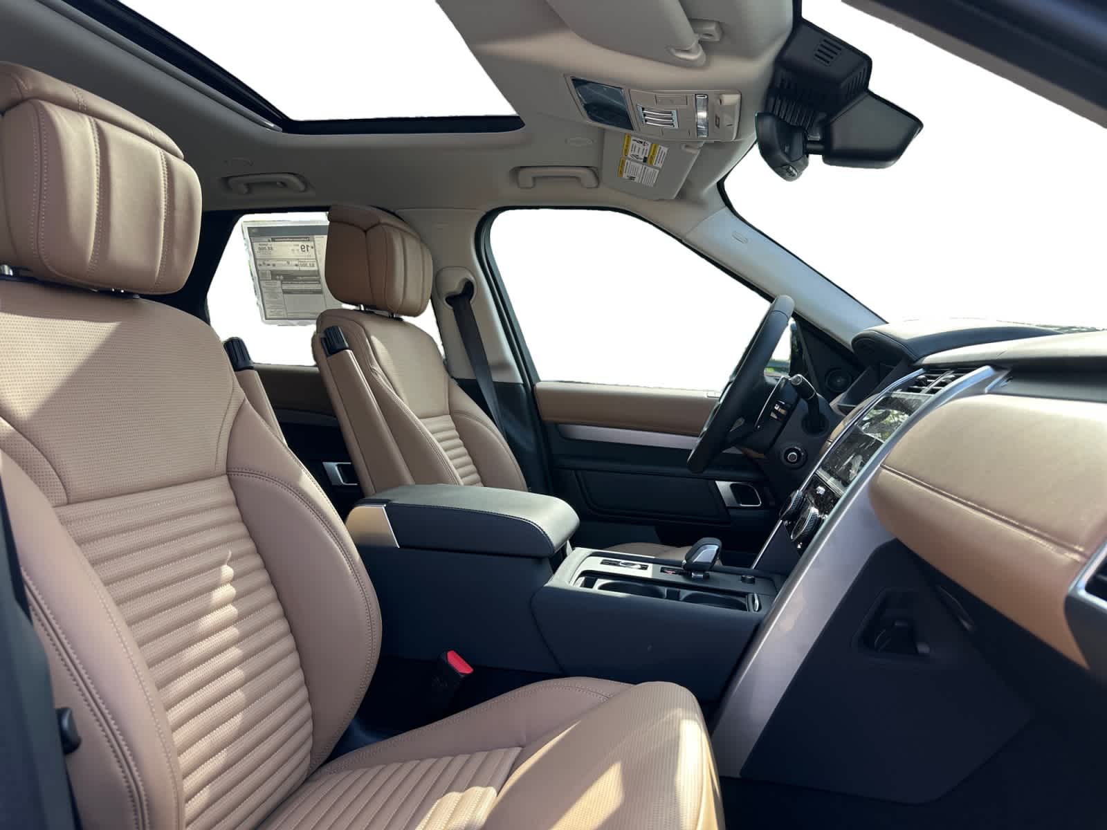 new 2026 Land Rover Discovery car, priced at $91,496